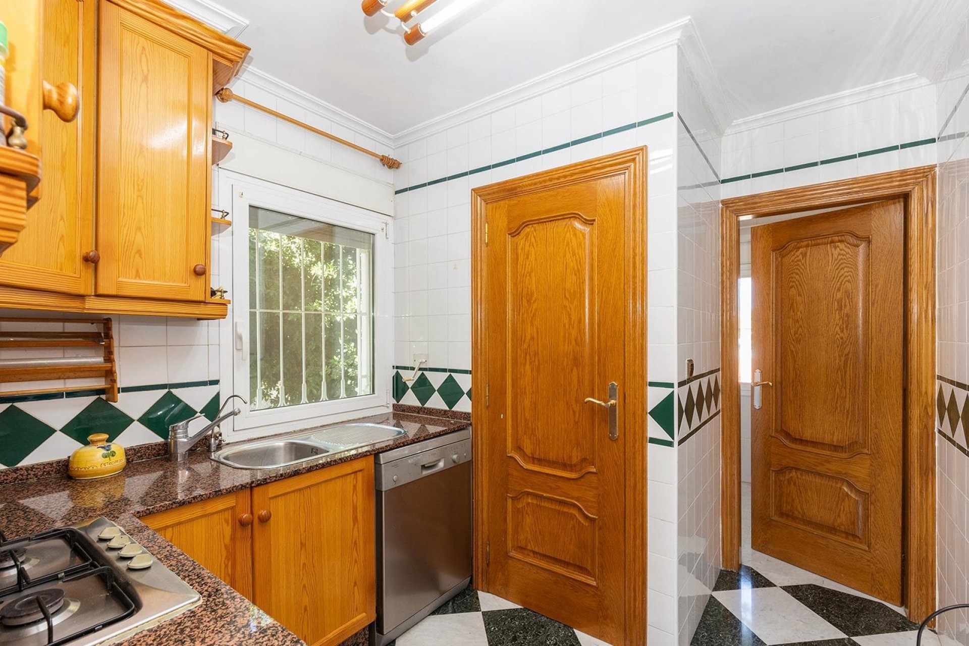 Wiederverkauf - Freistehende Villa -
Torrevieja - Torreta florida
