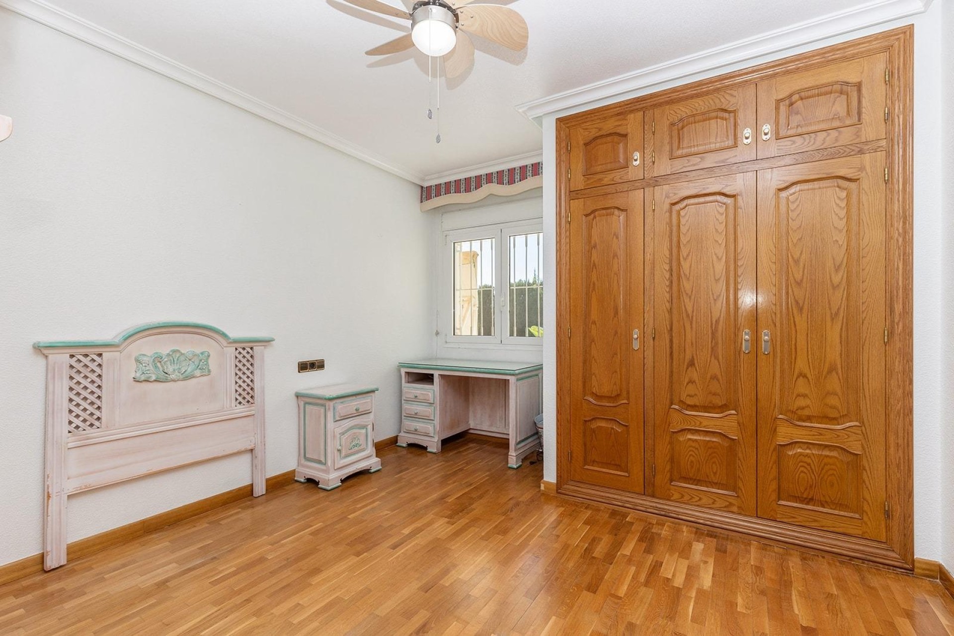 Wiederverkauf - Freistehende Villa -
Torrevieja - Torreta florida