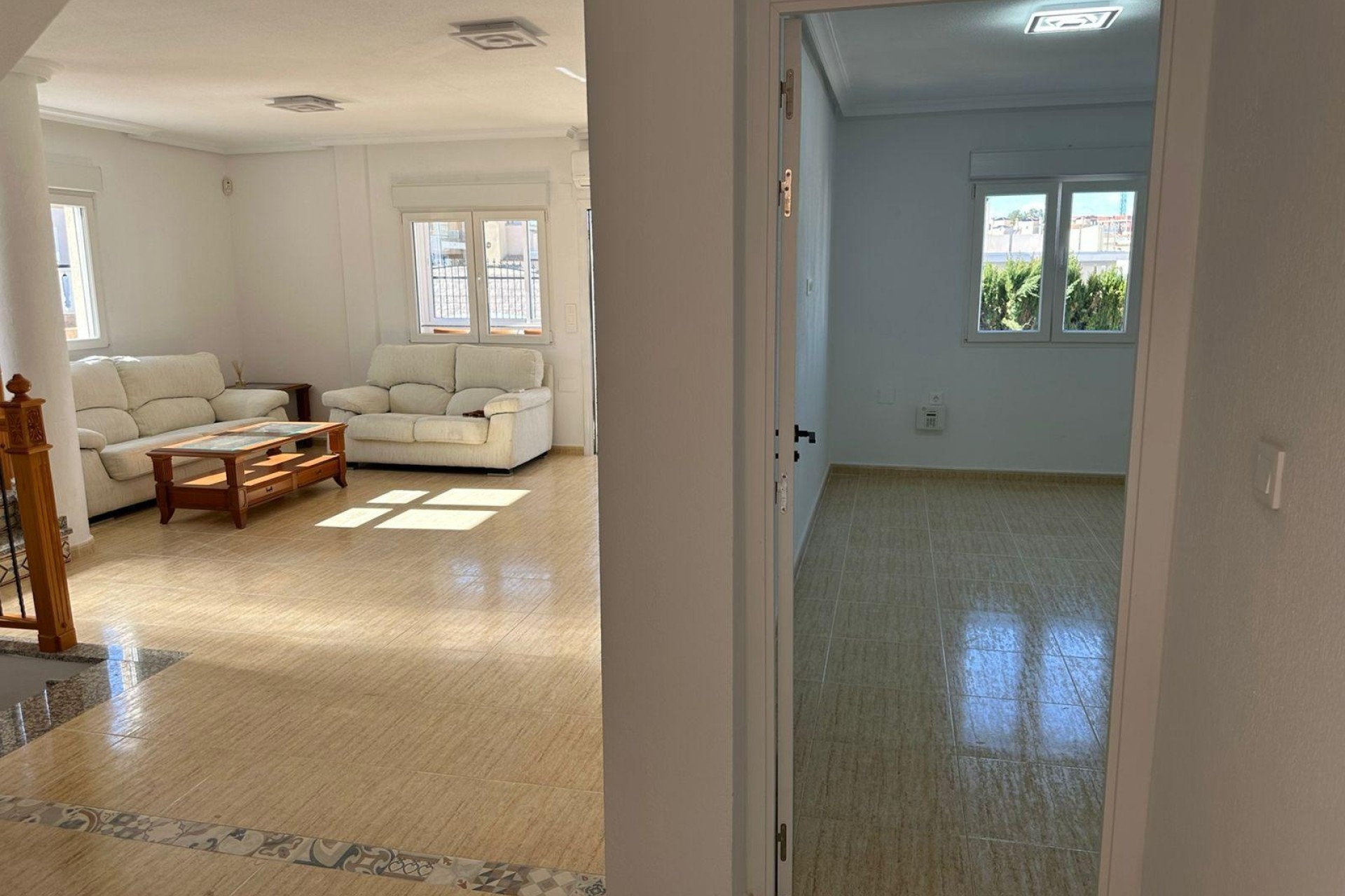 Wiederverkauf - Freistehende Villa -
Torrevieja - VILLAMARTIN