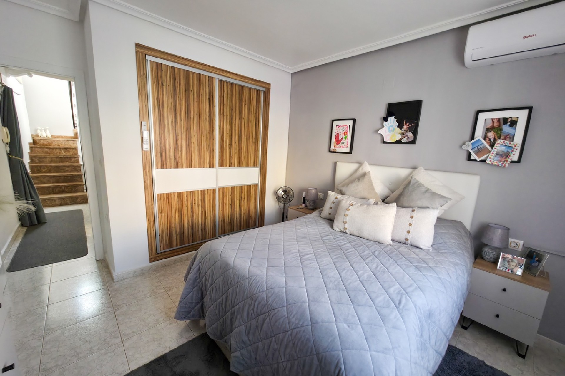 Wiederverkauf - Freistehende Villa -
Villamartín - Costa Blanca