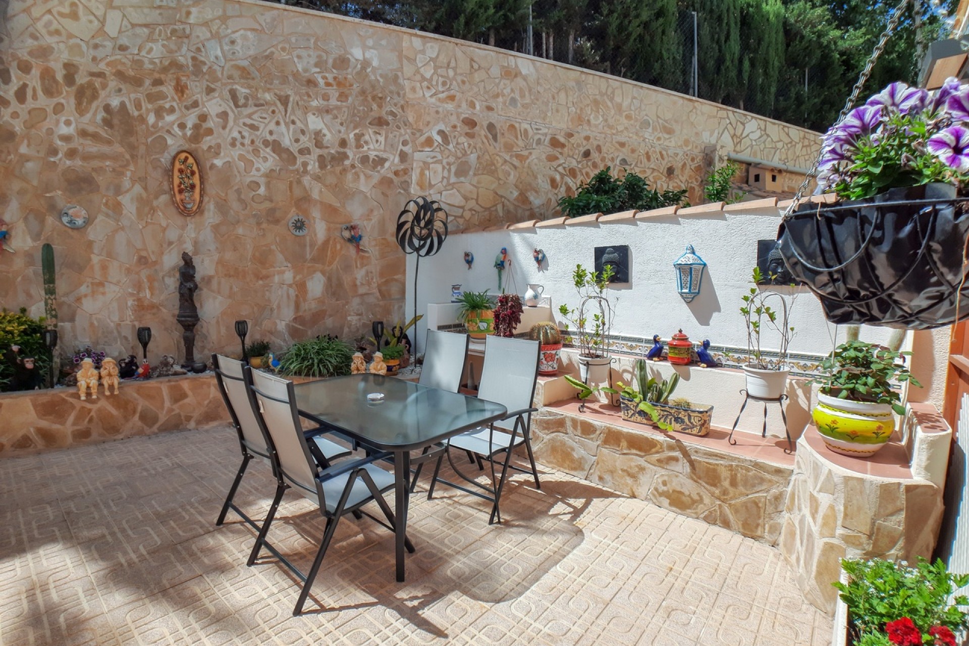 Wiederverkauf - Freistehende Villa -
Villamartín - Costa Blanca