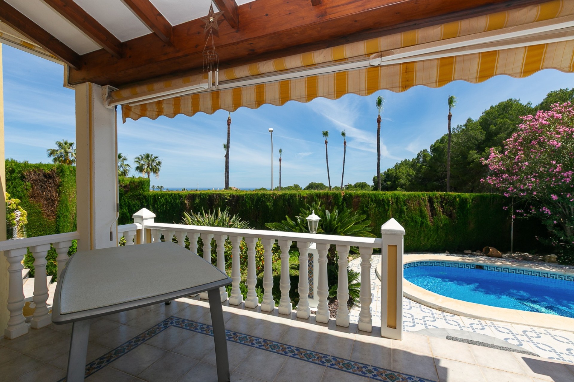 Wiederverkauf - Freistehende Villa -
Villamartín - Rioja
