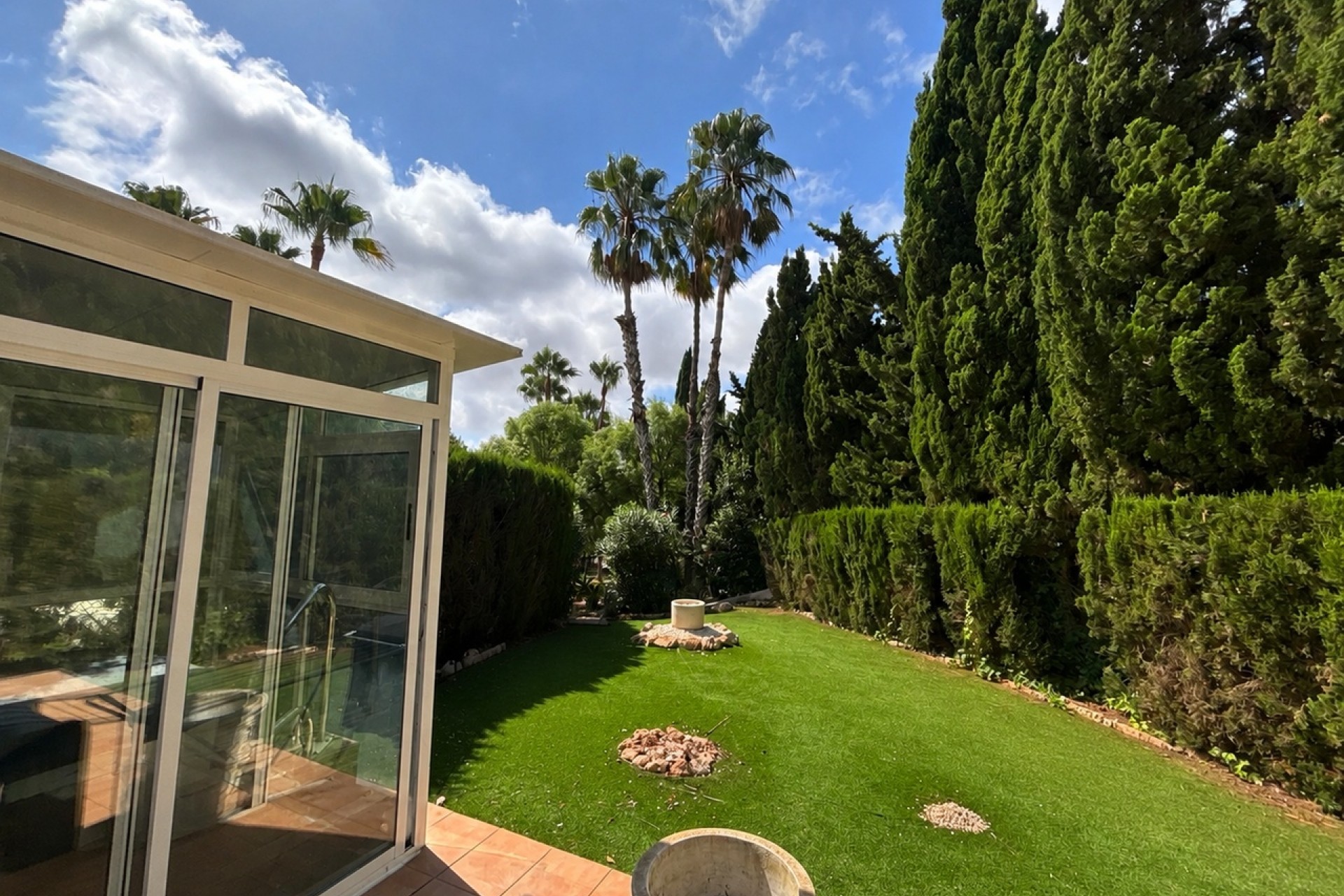 Wiederverkauf - Freistehende Villa -
Villamartín