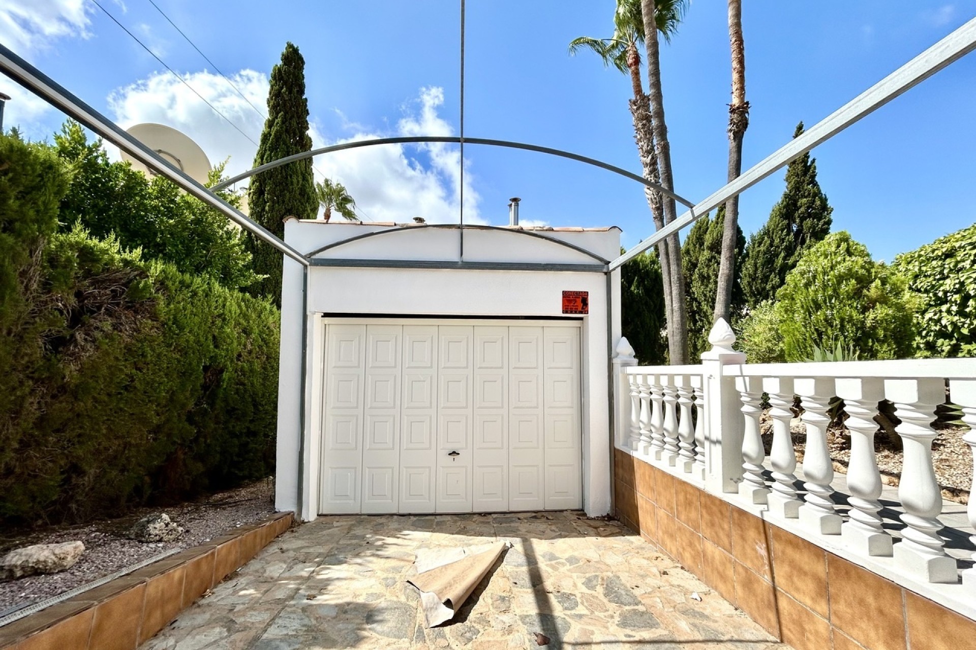 Wiederverkauf - Freistehende Villa -
Villamartín