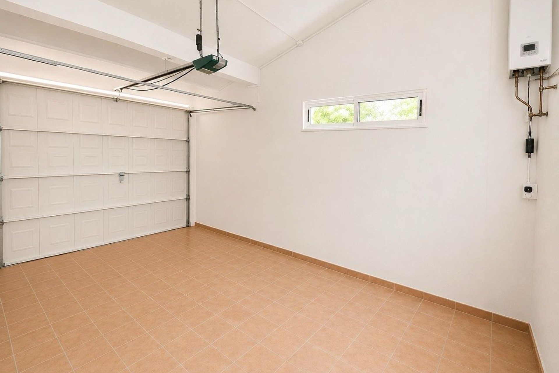 Wiederverkauf - Freistehende Villa -
Villamartín