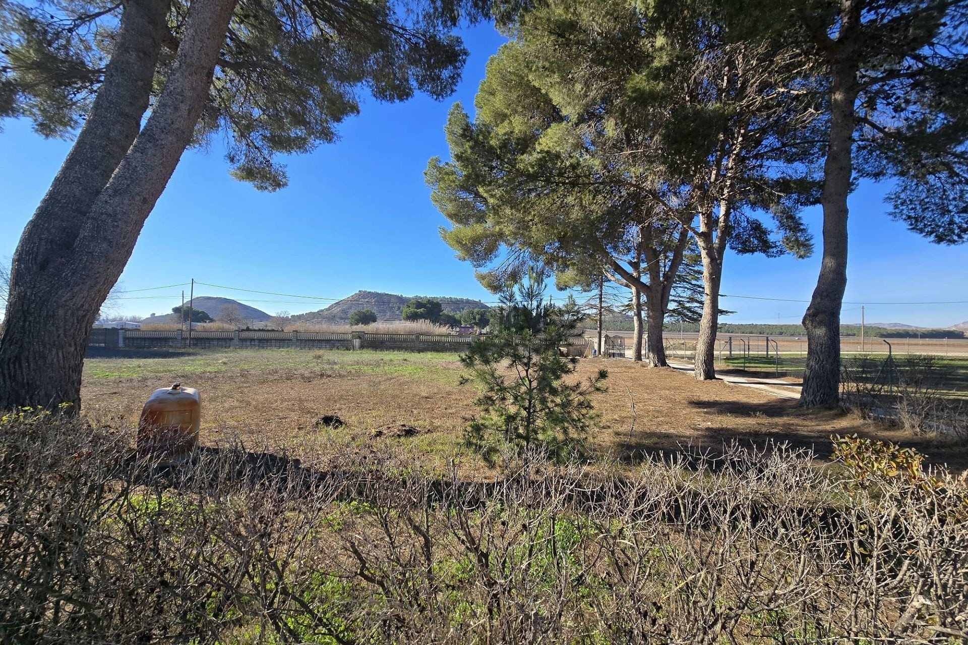 Wiederverkauf - Freistehende Villa -
Villena