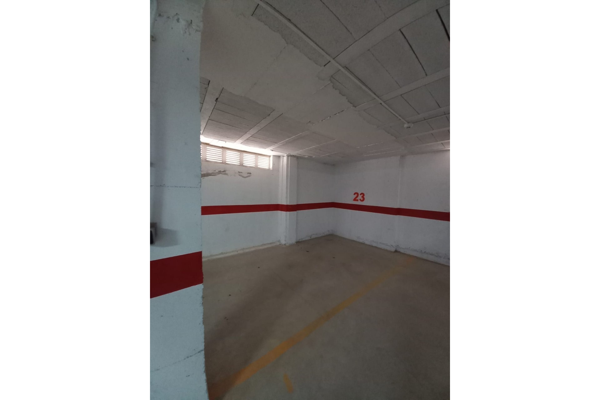 Wiederverkauf - Garage -
La Mata - La Mata, Torrevieja
