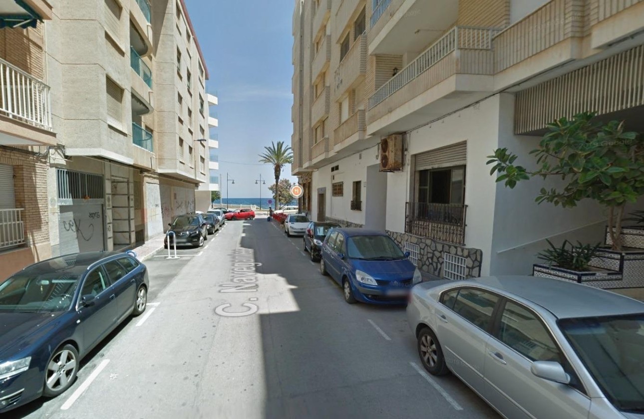 Wiederverkauf - Garage -
Torrevieja - Playa del Cura