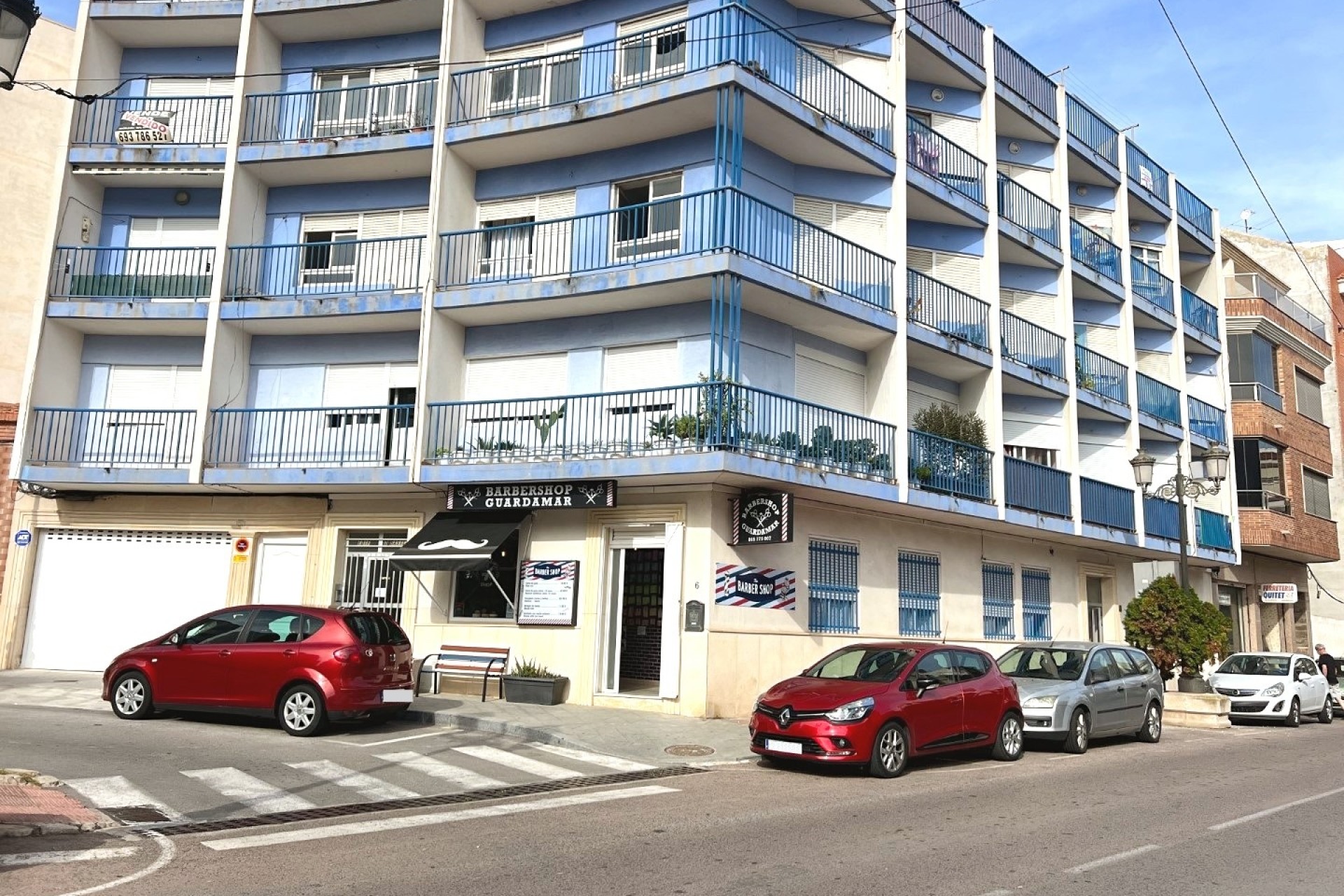 Wiederverkauf - Kommerziell -
Guardamar del Segura