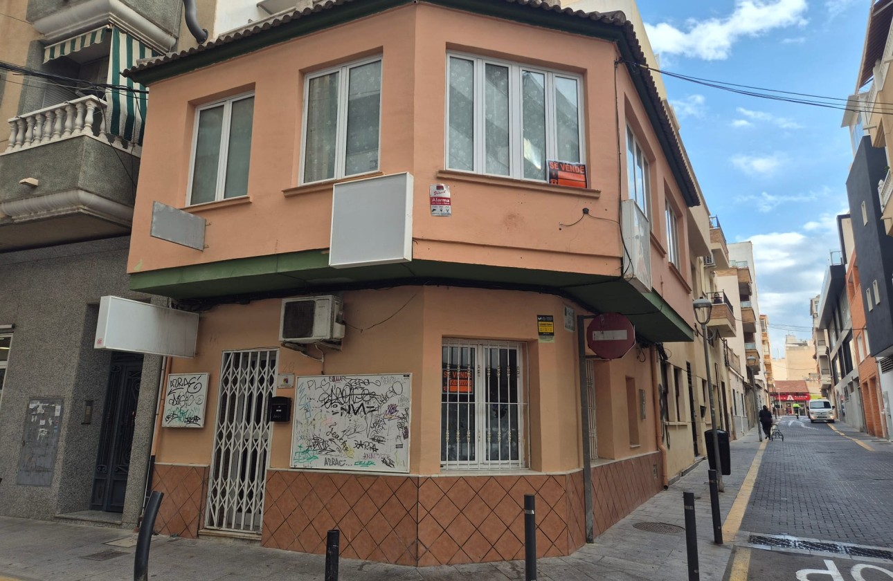 Wiederverkauf - Kommerziell -
Torrevieja - Torrevieja Centro
