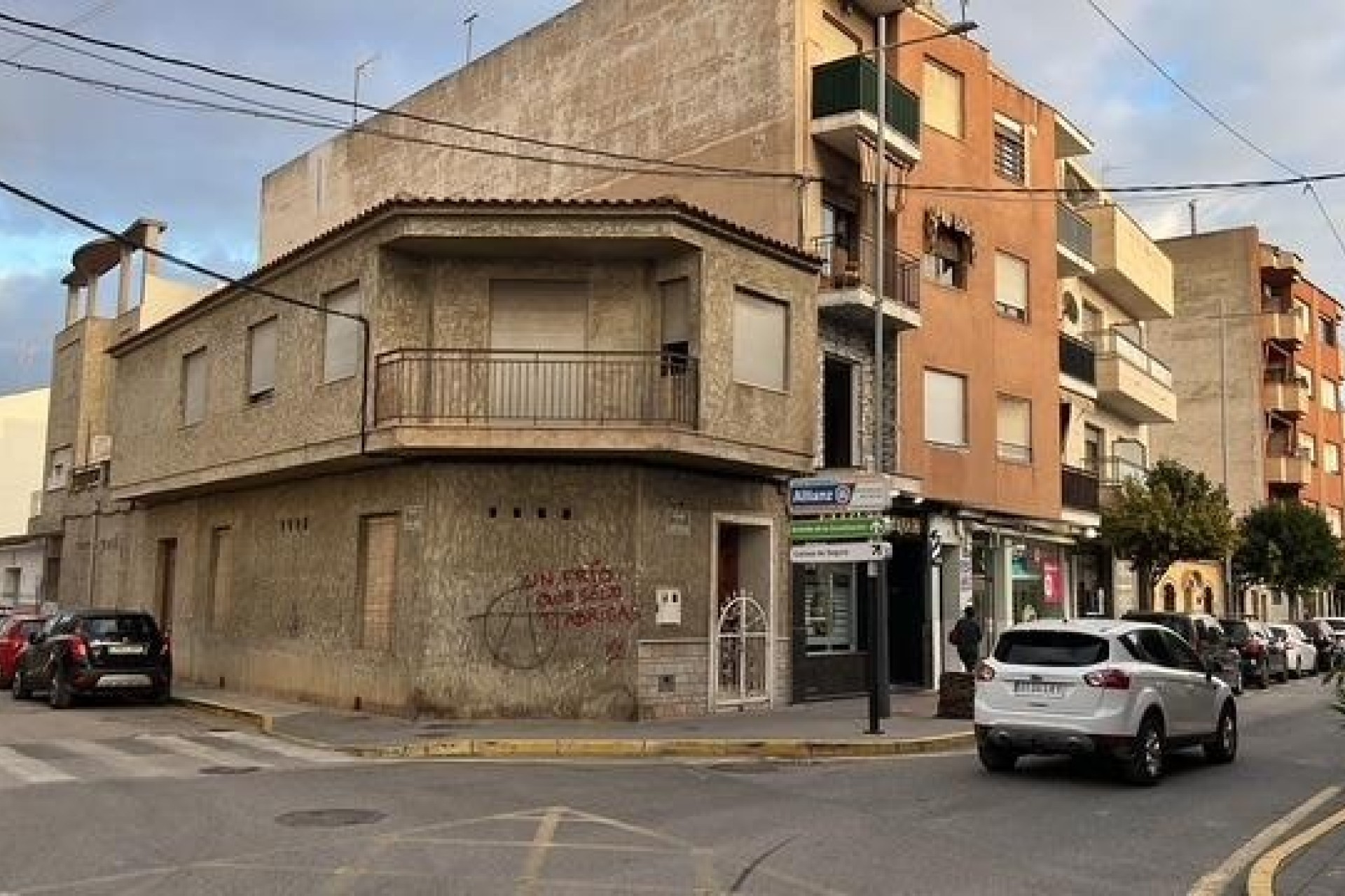 Wiederverkauf - Reihenhaus -
Catral - Comunidad Valenciana