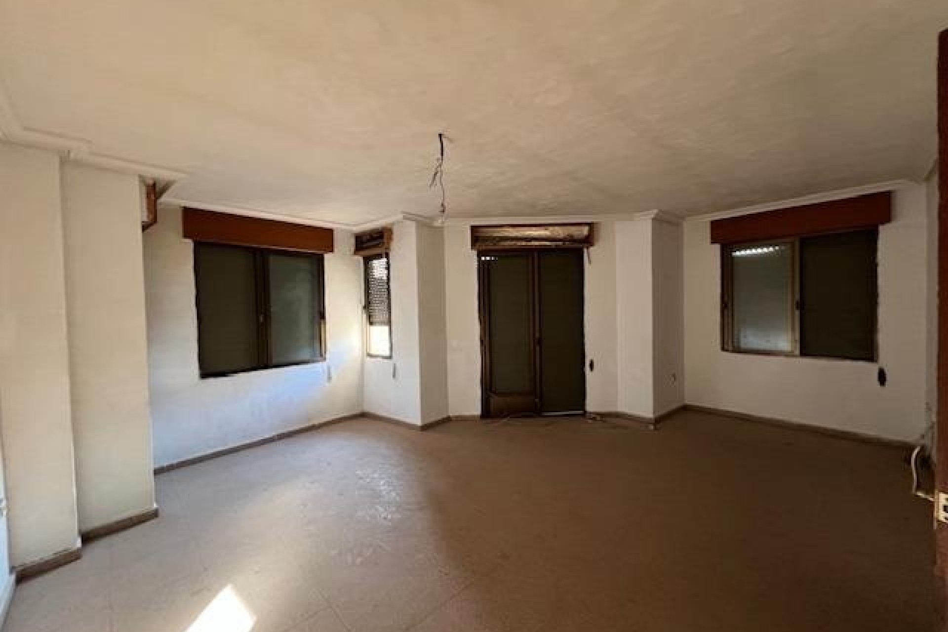 Wiederverkauf - Reihenhaus -
Catral - Comunidad Valenciana