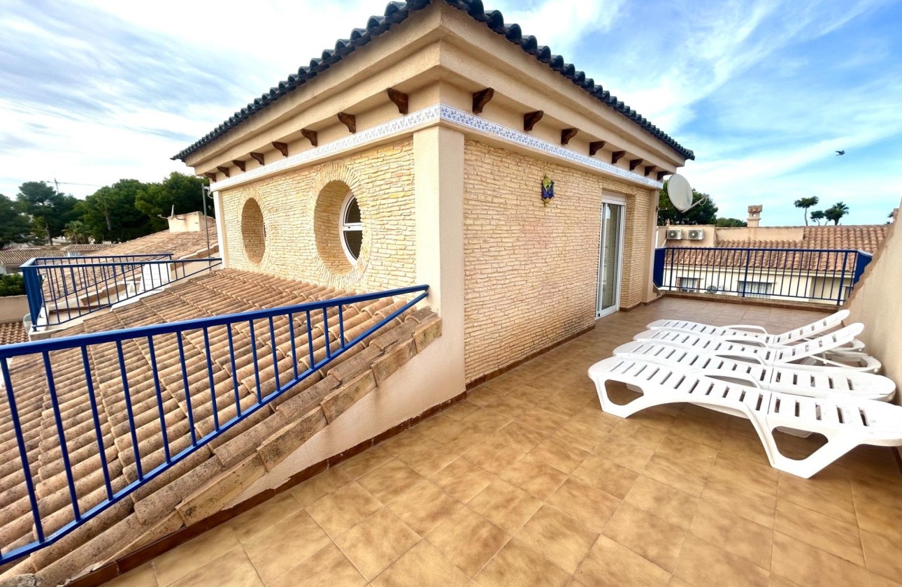 Wiederverkauf - Reihenhaus -
Dehesa de Campoamor - Campoamor