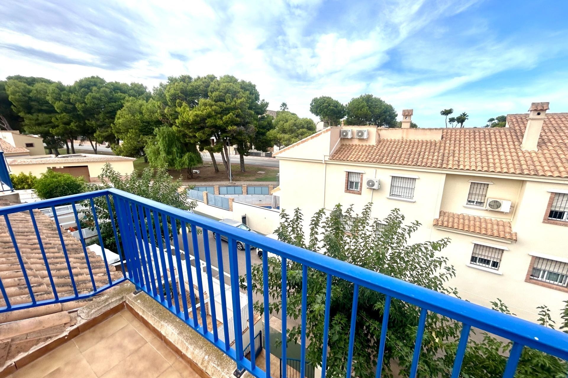 Wiederverkauf - Reihenhaus -
Dehesa de Campoamor - Campoamor