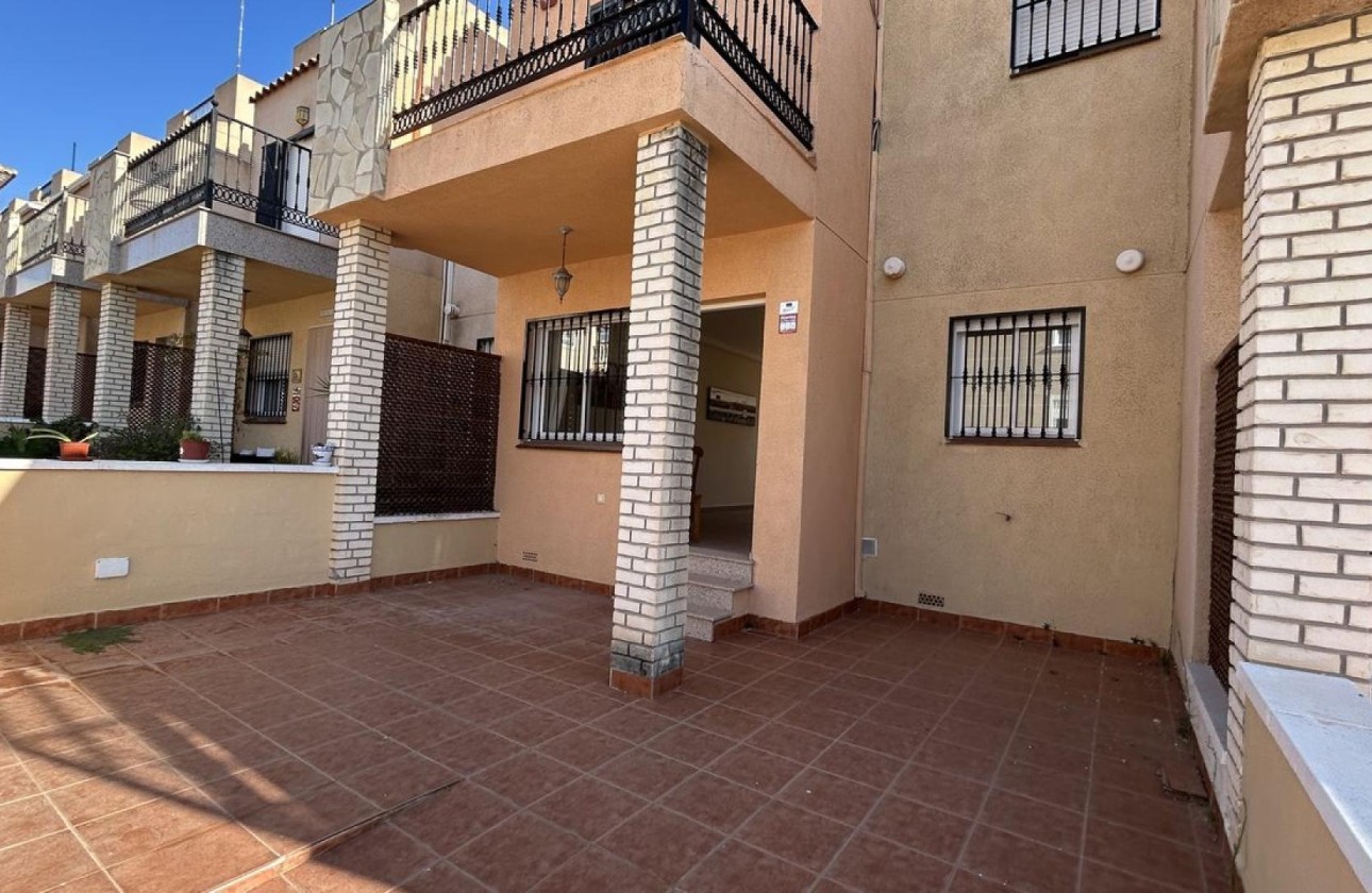 Wiederverkauf - Reihenhaus -
Los Altos - Costa Blanca