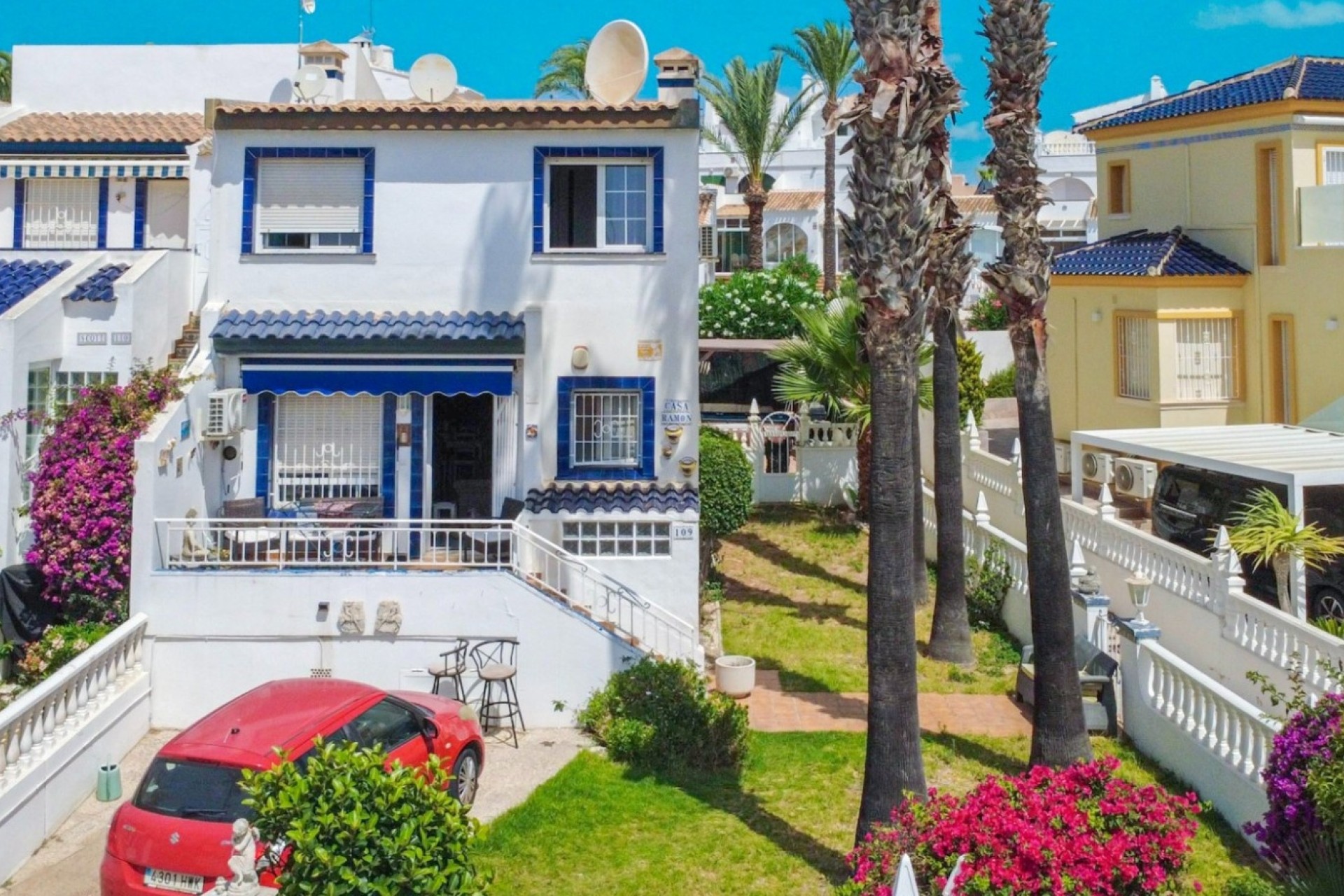Wiederverkauf - Reihenhaus -
Orihuela Costa - La Rioja