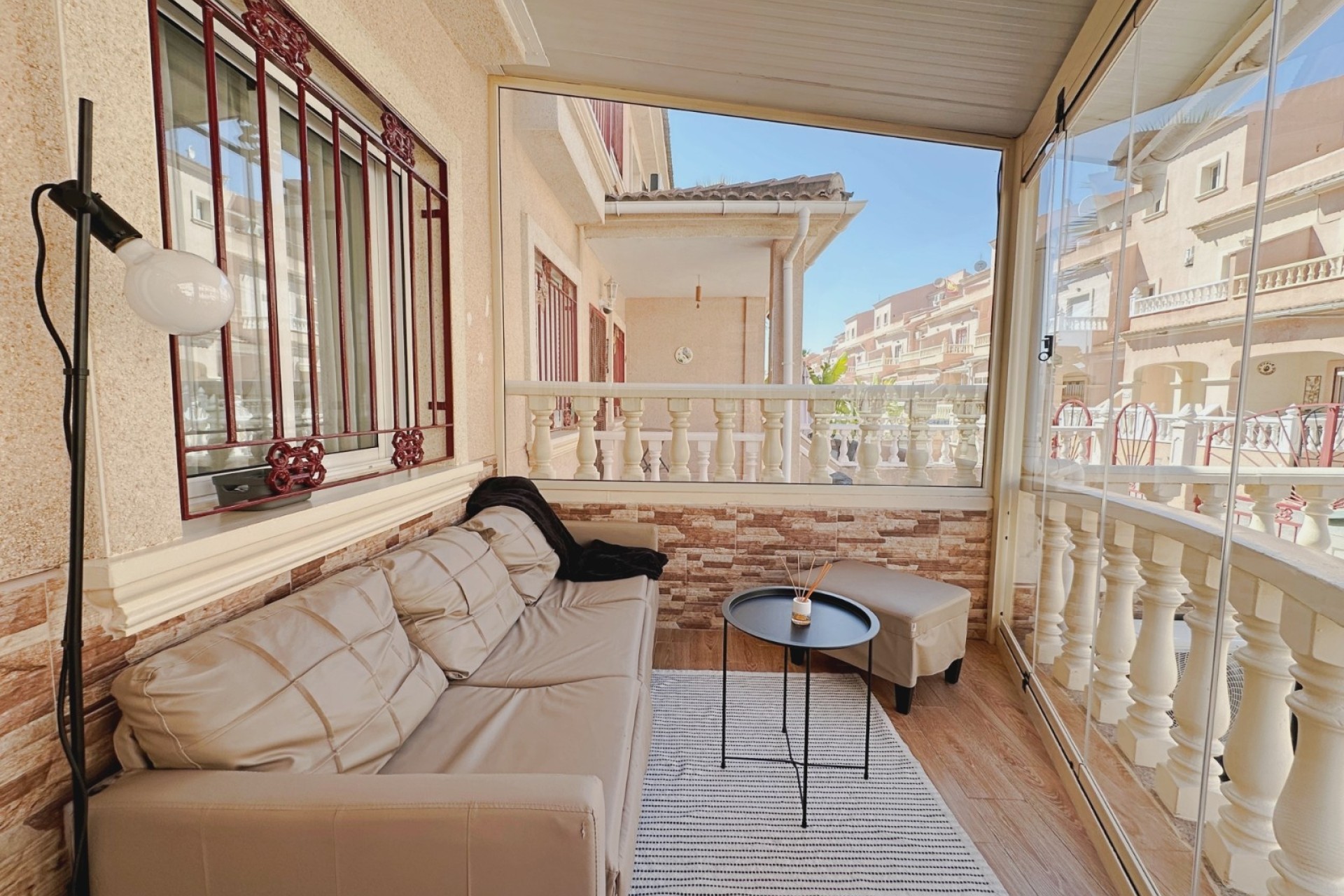Wiederverkauf - Reihenhaus -
Orihuela Costa - La Zenia