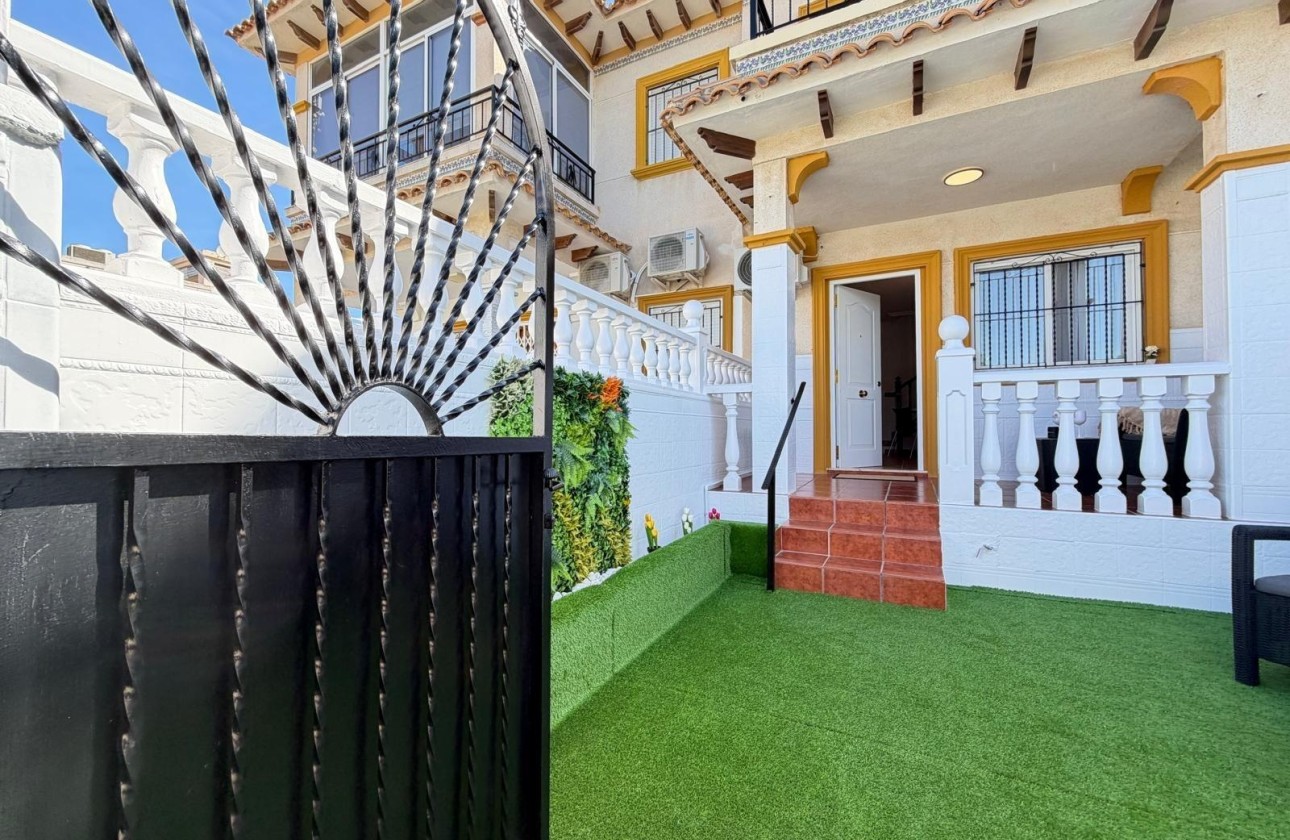 Wiederverkauf - Reihenhaus -
Orihuela Costa - Rocio del Mar