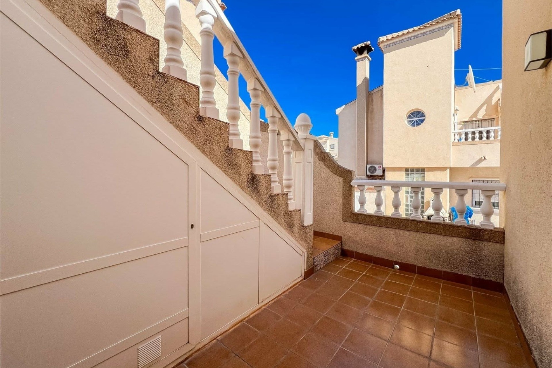 Wiederverkauf - Reihenhaus -
Orihuela Costa - Villamartín
