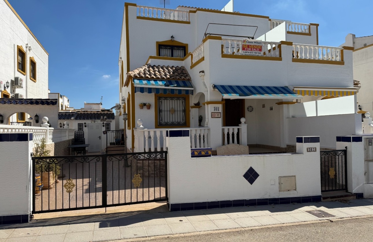 Wiederverkauf - Reihenhaus -
Orihuela - Entre Naranjos - Vistabella Golf