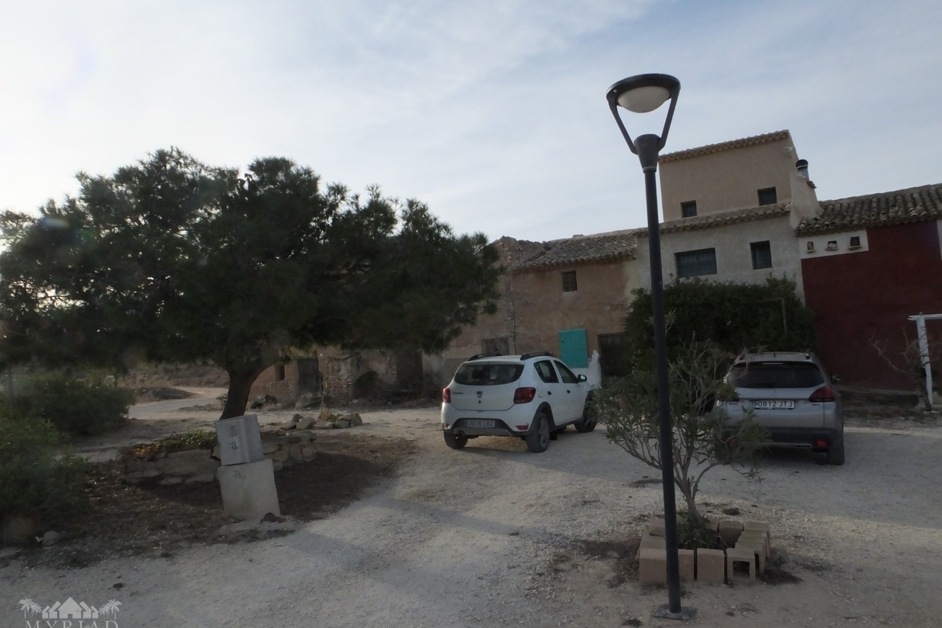 Wiederverkauf - Reihenhaus -
Pinoso - Pinoso Alicante