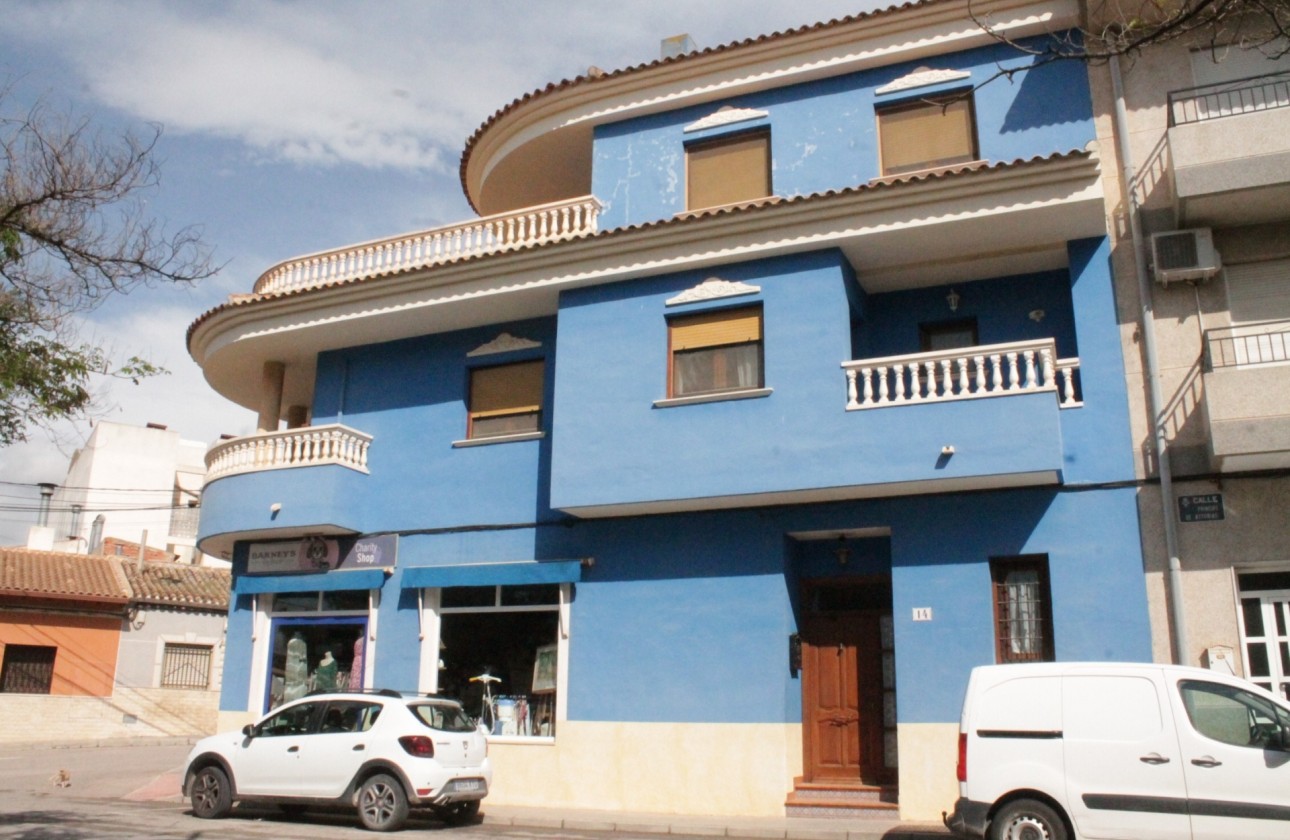 Wiederverkauf - Reihenhaus -
Pinoso - Pinoso Alicante