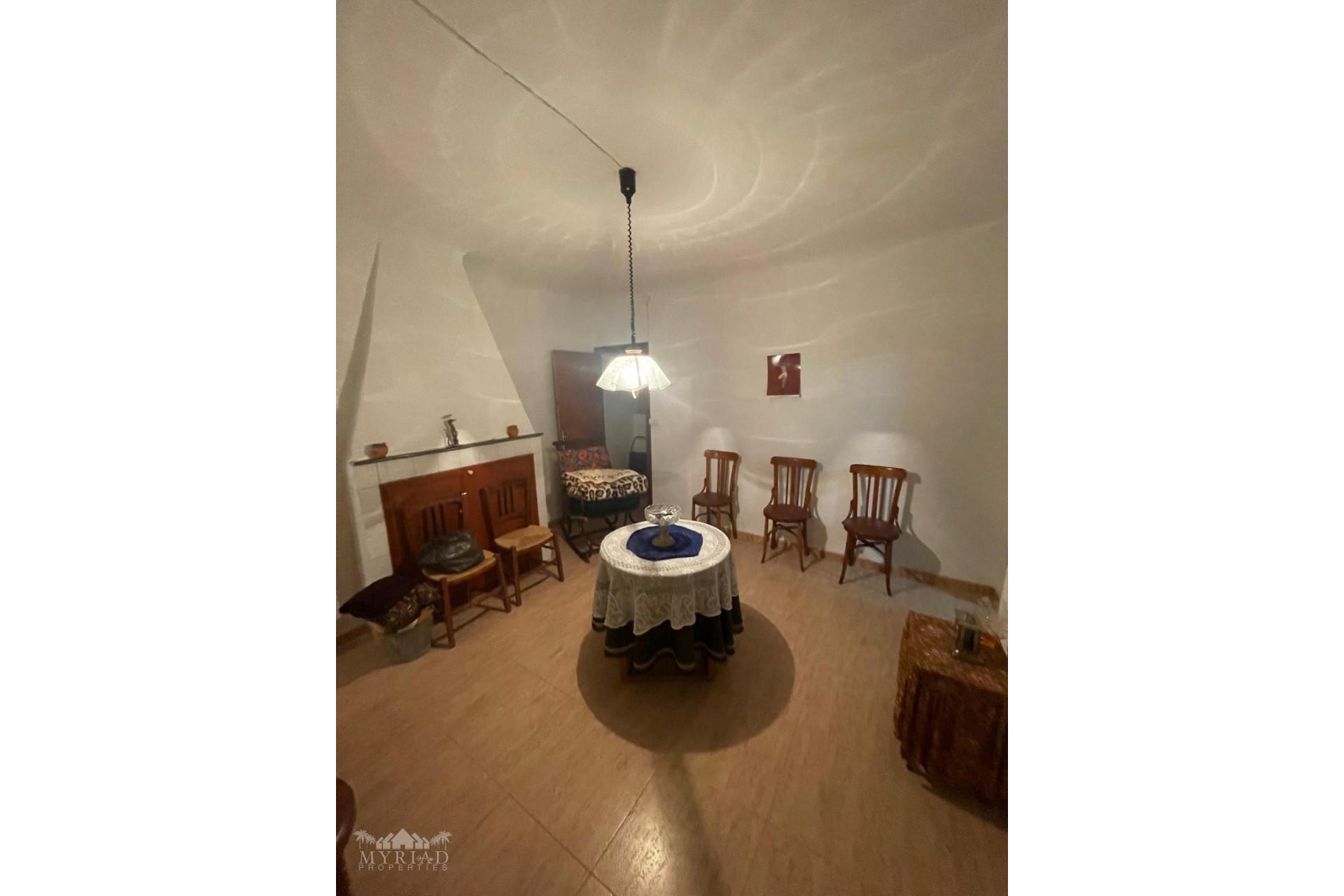 Wiederverkauf - Reihenhaus -
Pinoso - Pinoso Alicante