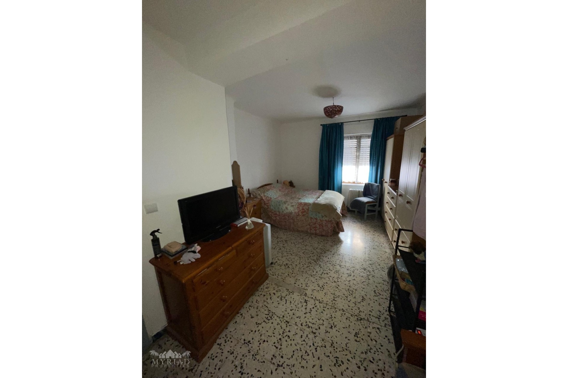 Wiederverkauf - Reihenhaus -
Pinoso - Pinoso Alicante