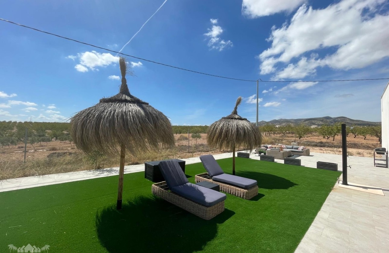 Wiederverkauf - Reihenhaus -
Pinoso - Pinoso Alicante