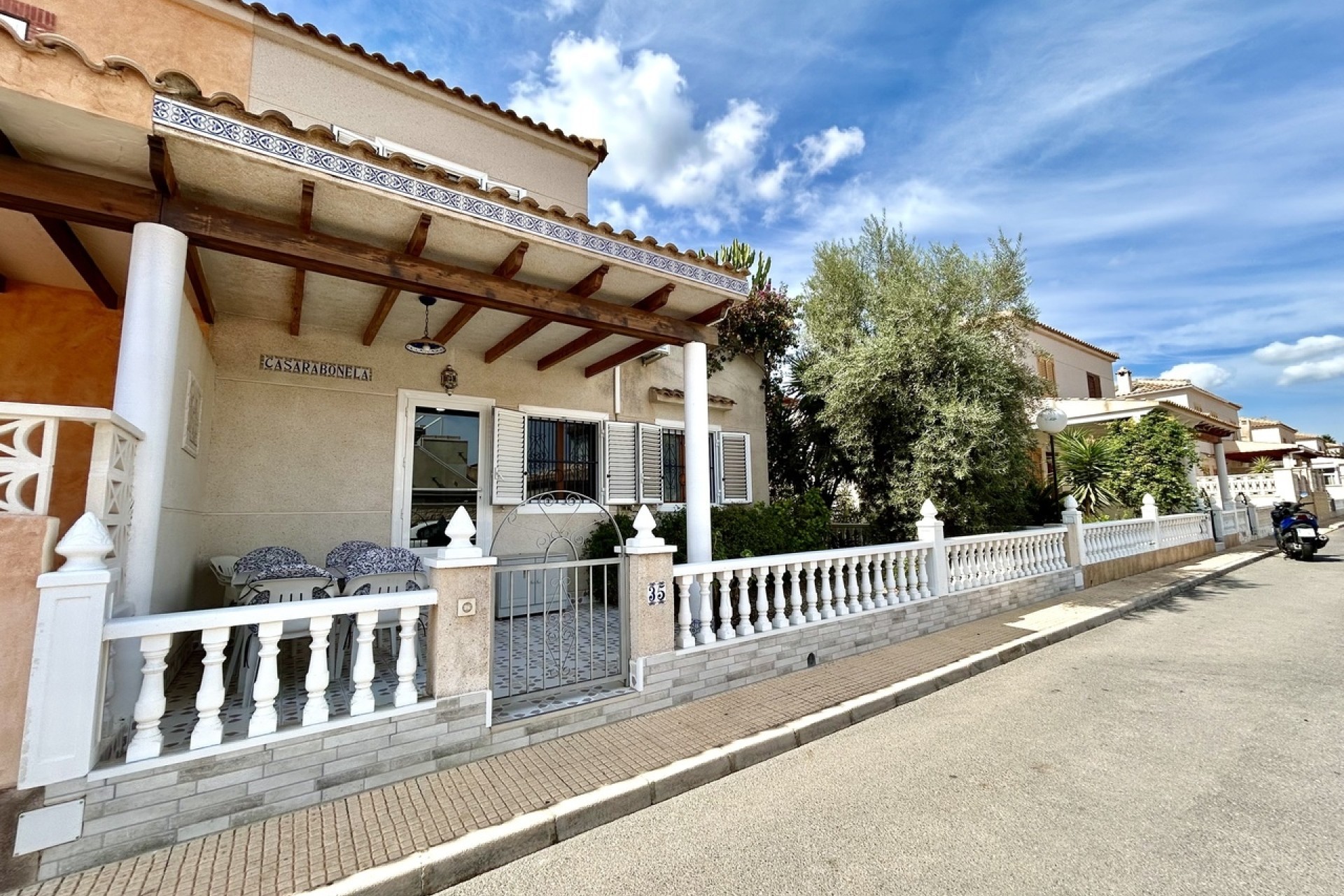 Wiederverkauf - Reihenhaus -
Playa Flamenca