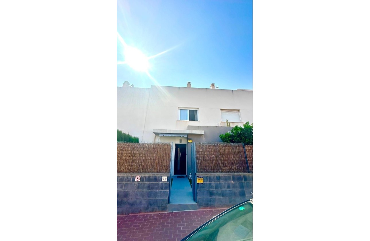 Wiederverkauf - Reihenhaus -
Torrevieja - Aguas Nuevas