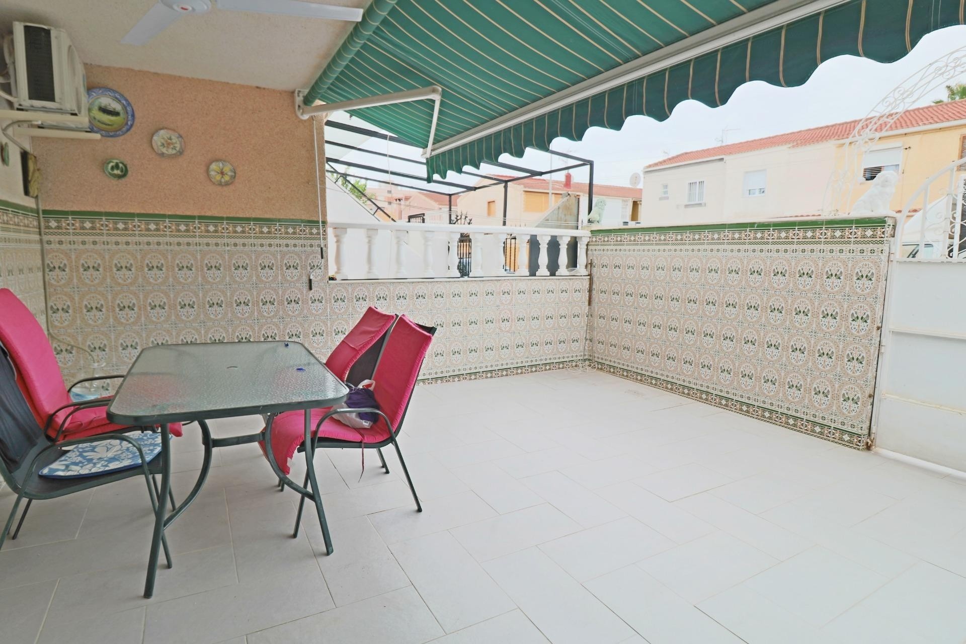 Wiederverkauf - Reihenhaus -
Torrevieja - Playa de los Naufragos