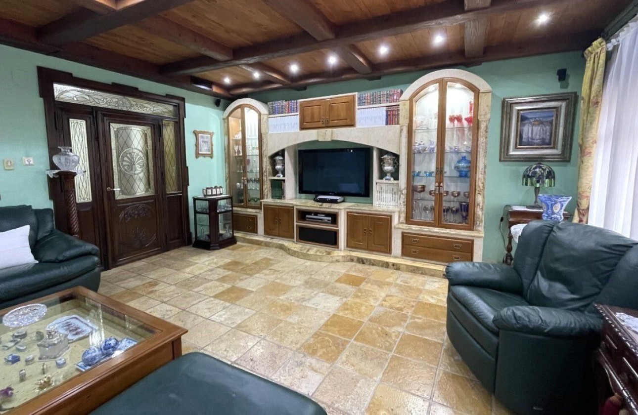 Wiederverkauf - Reihenhaus -
Torrevieja