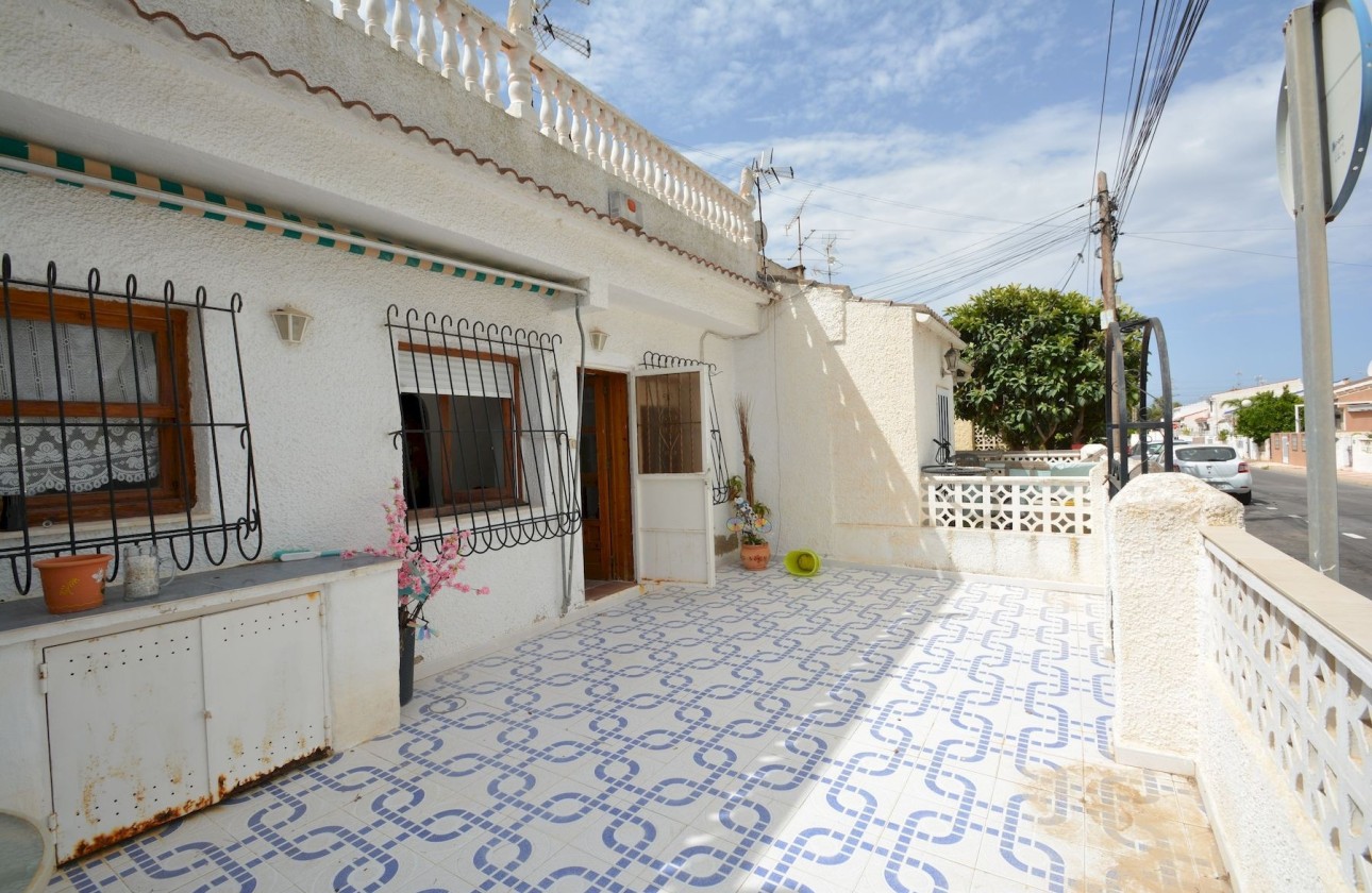 Wiederverkauf - Reihenhaus -
Torrevieja
