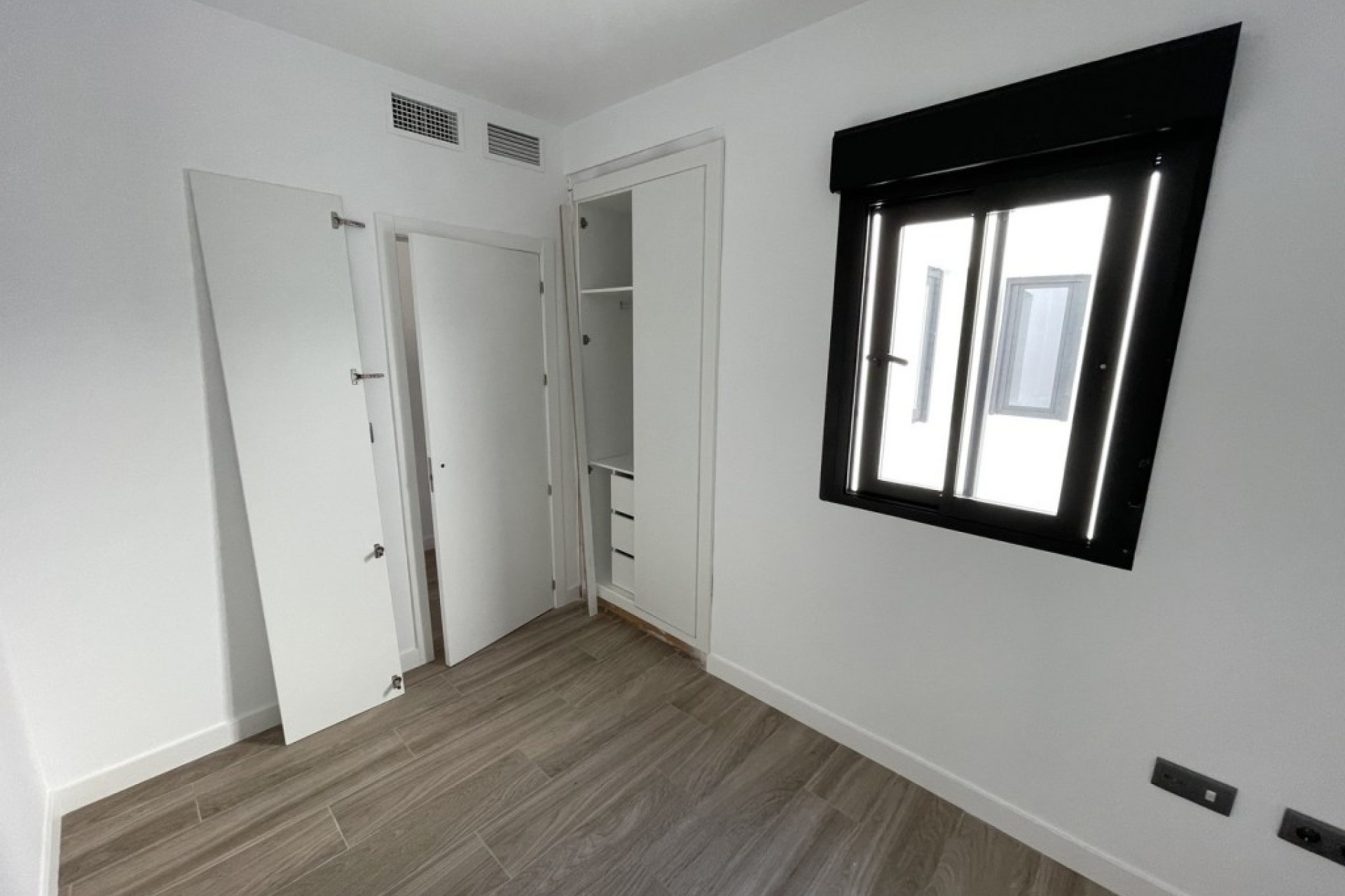 Wiederverkauf - Wohnung / Apartment -
Algorfa - Inland