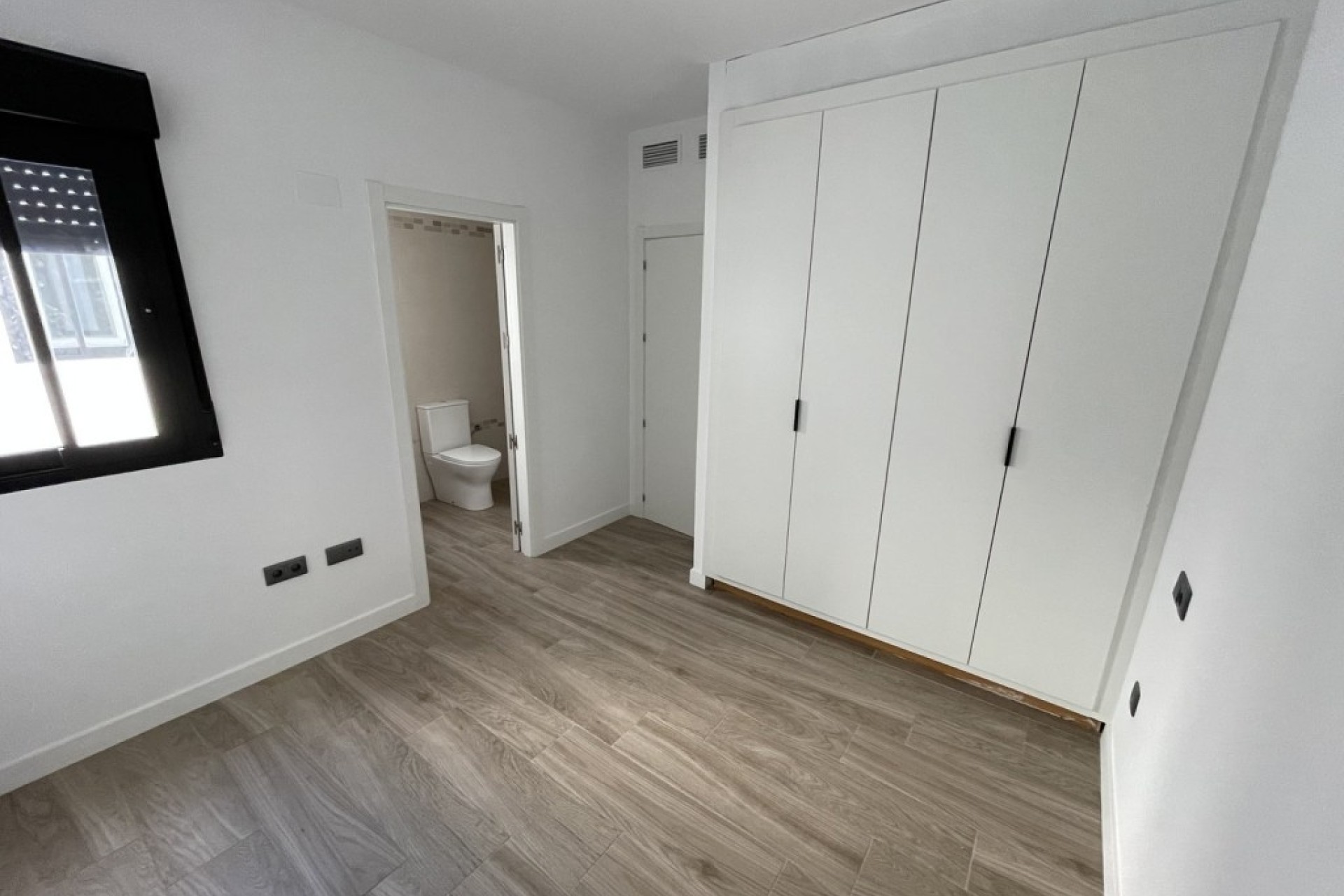 Wiederverkauf - Wohnung / Apartment -
Algorfa