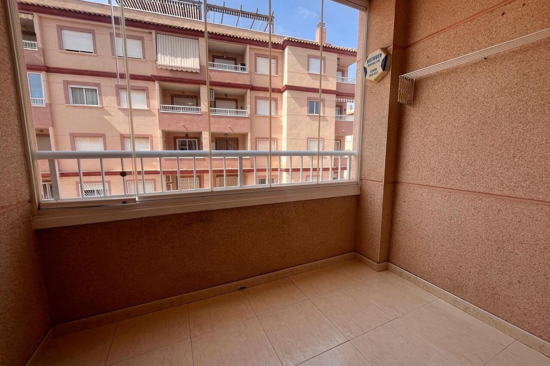 Wiederverkauf - Wohnung / Apartment -
Algorfa
