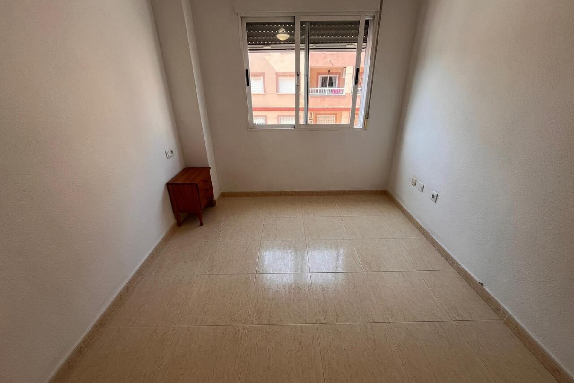 Wiederverkauf - Wohnung / Apartment -
Algorfa