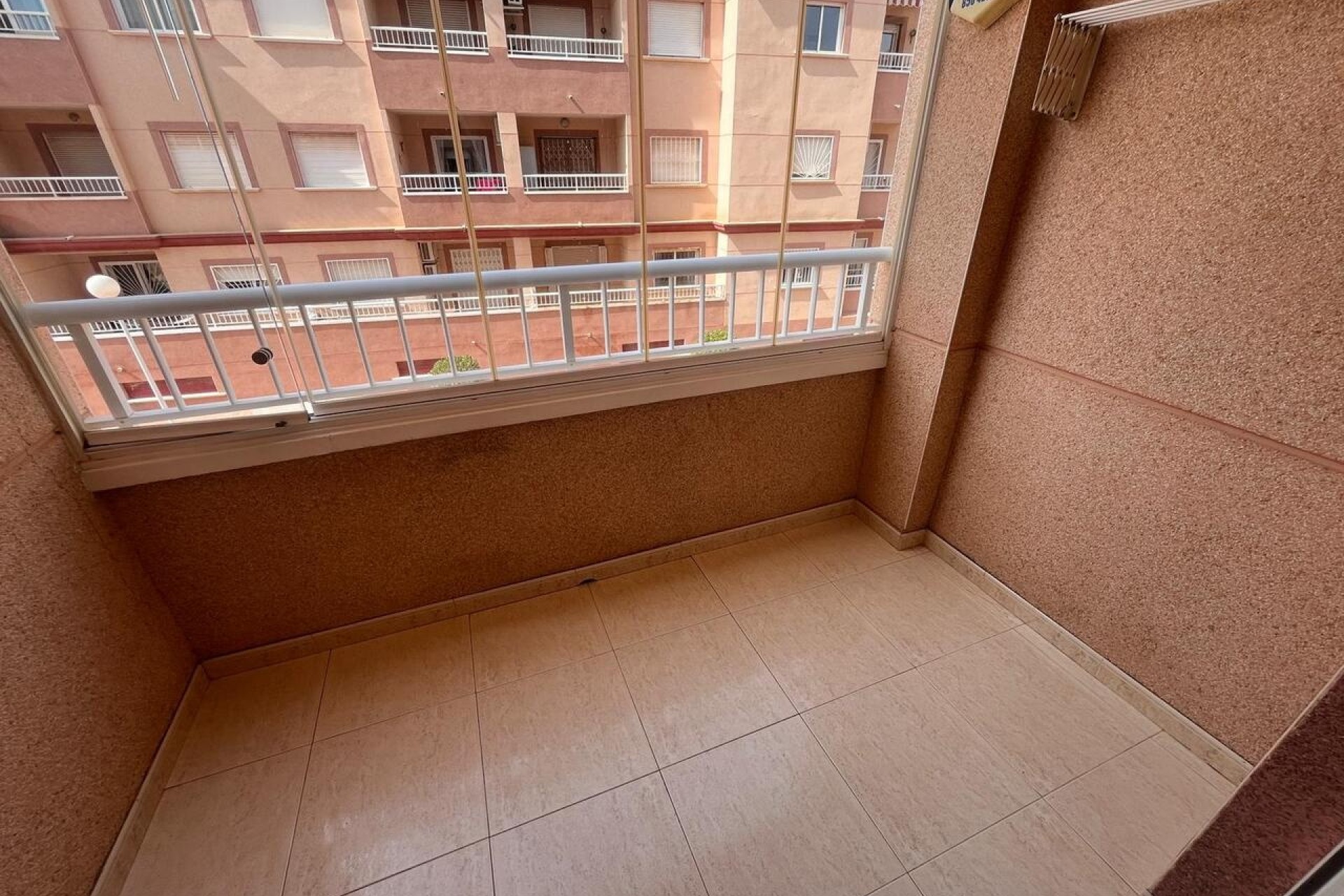 Wiederverkauf - Wohnung / Apartment -
Algorfa