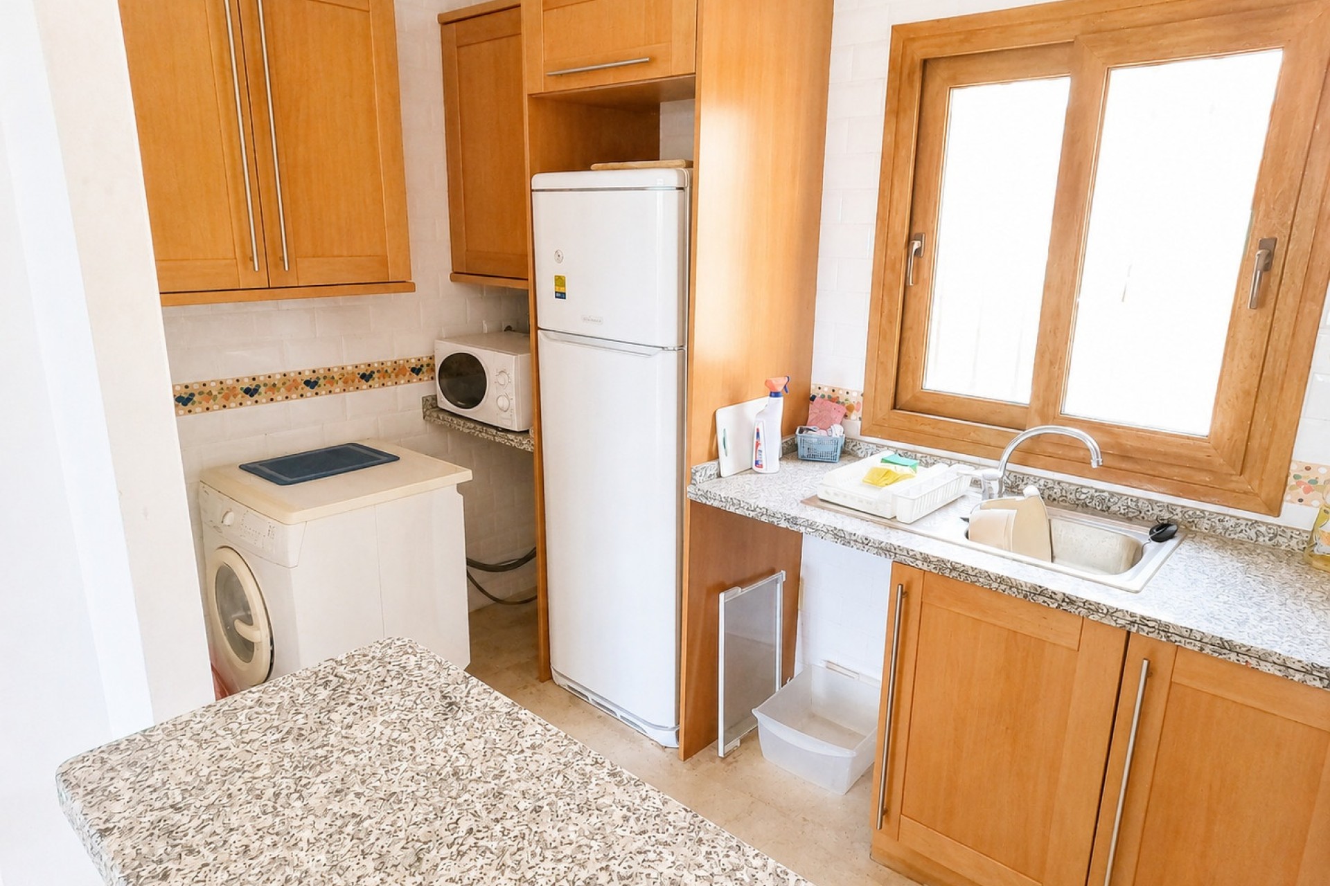 Wiederverkauf - Wohnung / Apartment -
Algorfa
