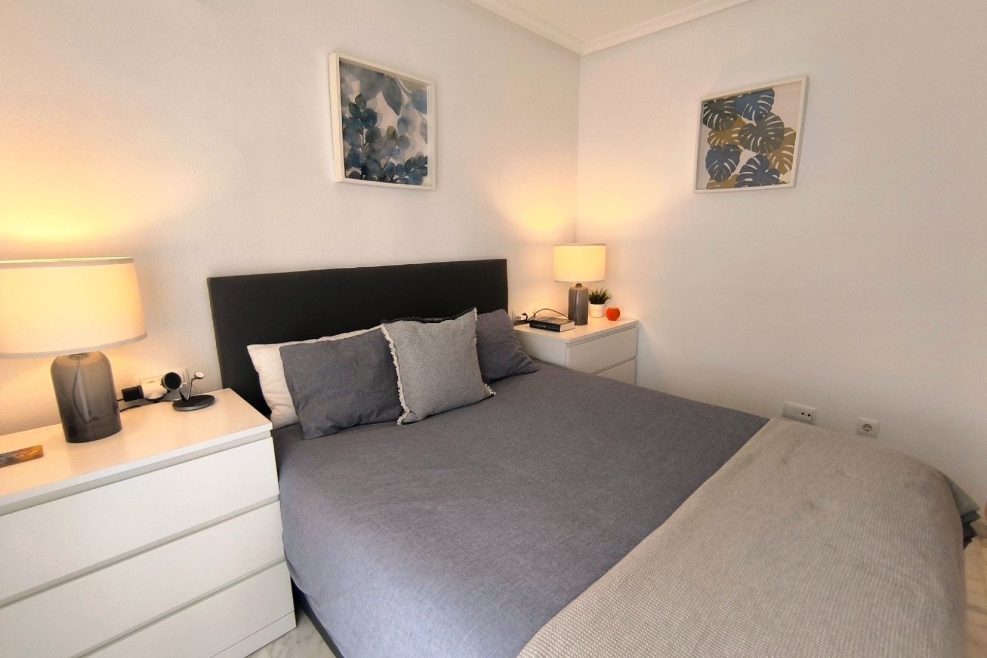 Wiederverkauf - Wohnung / Apartment -
Algorfa