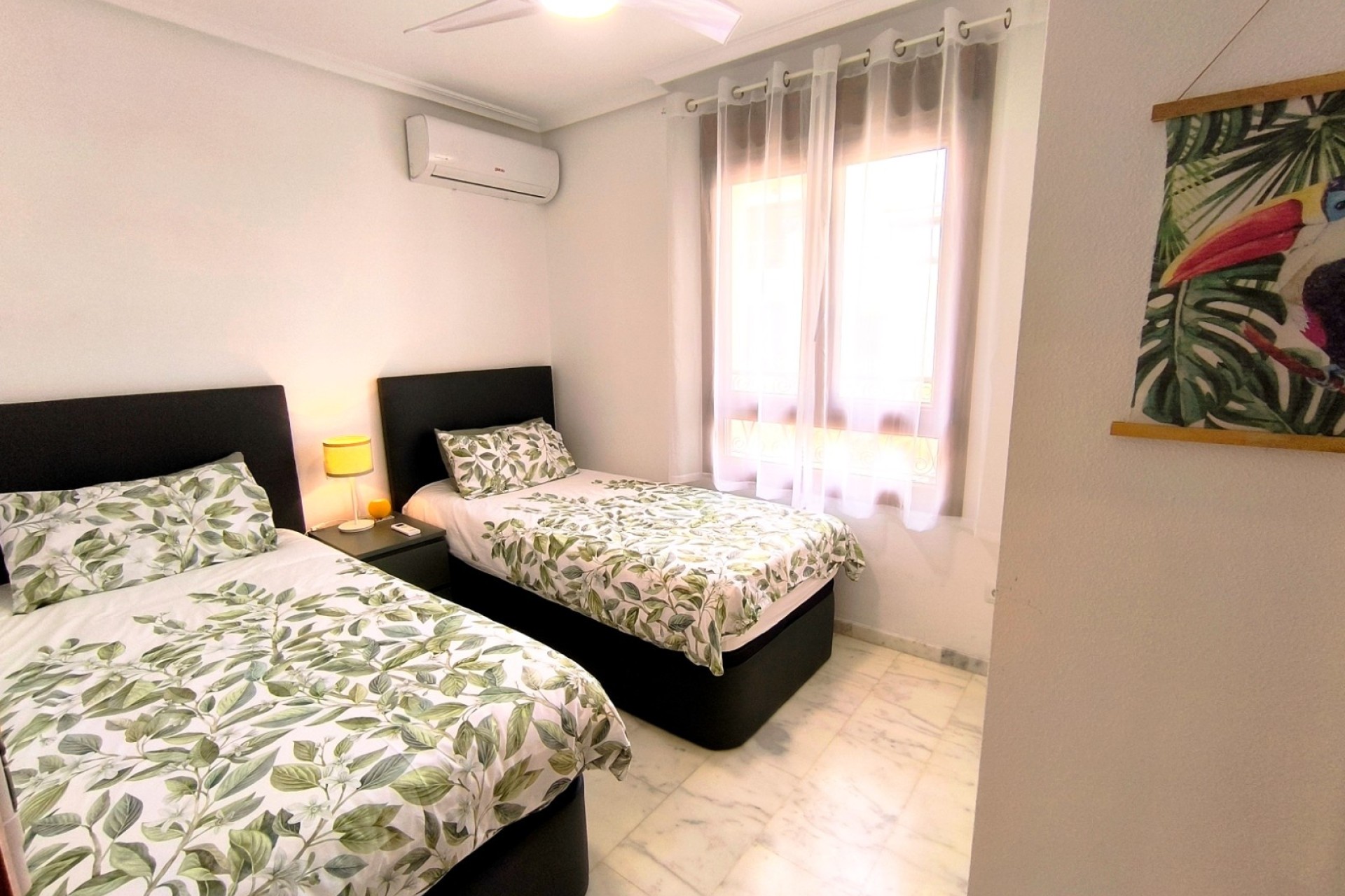 Wiederverkauf - Wohnung / Apartment -
Algorfa