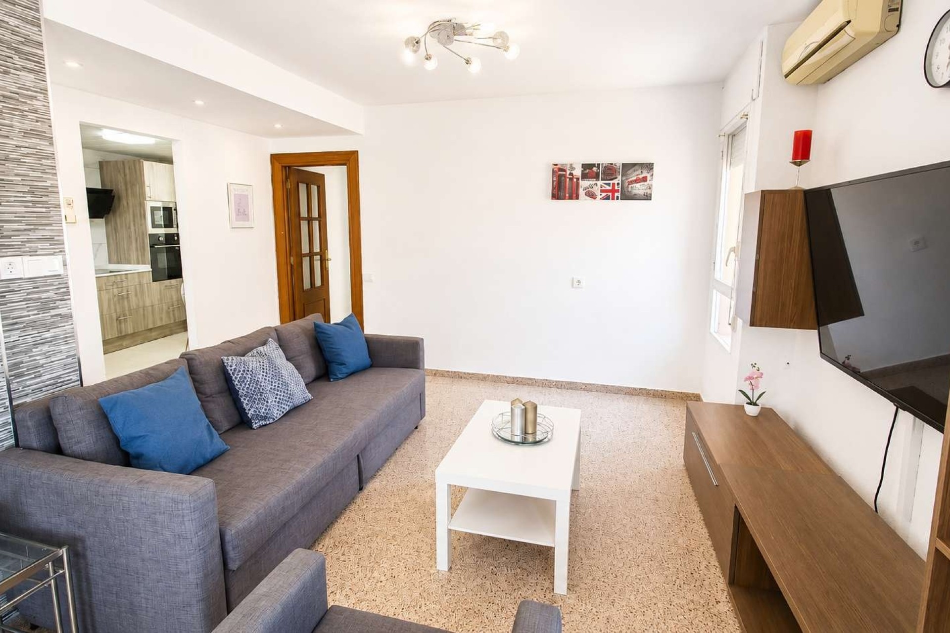 Wiederverkauf - Wohnung / Apartment -
Algorfa
