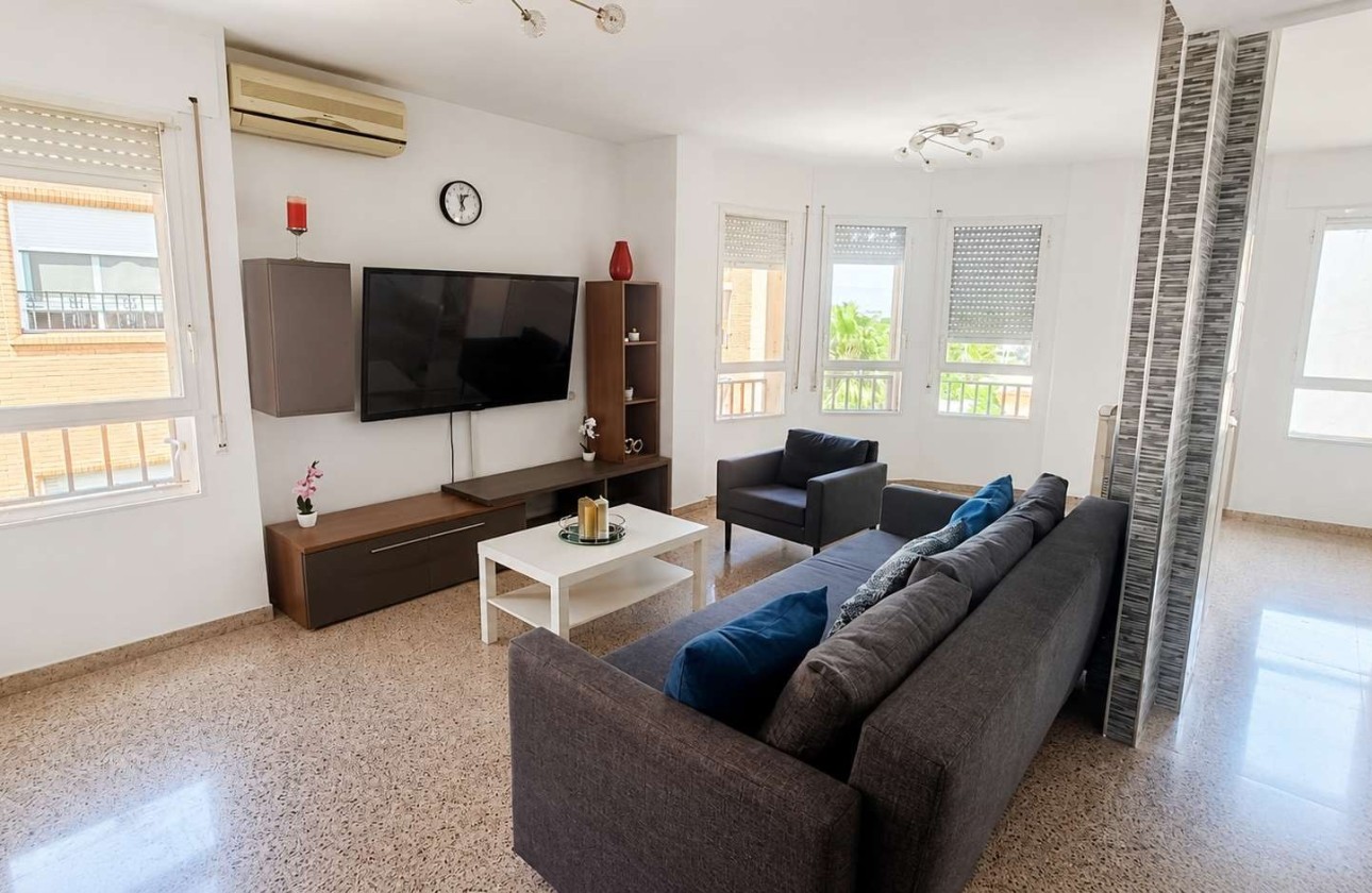 Wiederverkauf - Wohnung / Apartment -
Algorfa