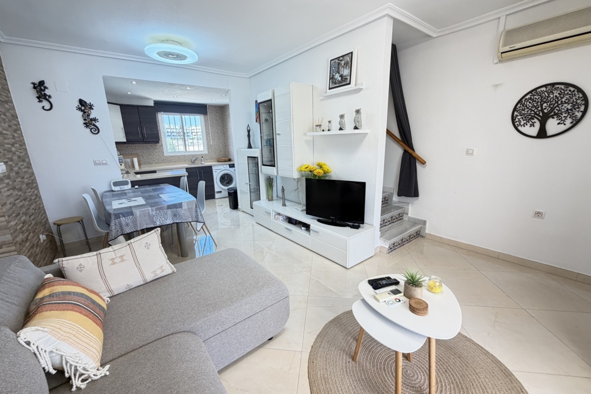 Wiederverkauf - Wohnung / Apartment -
Cabo Roig