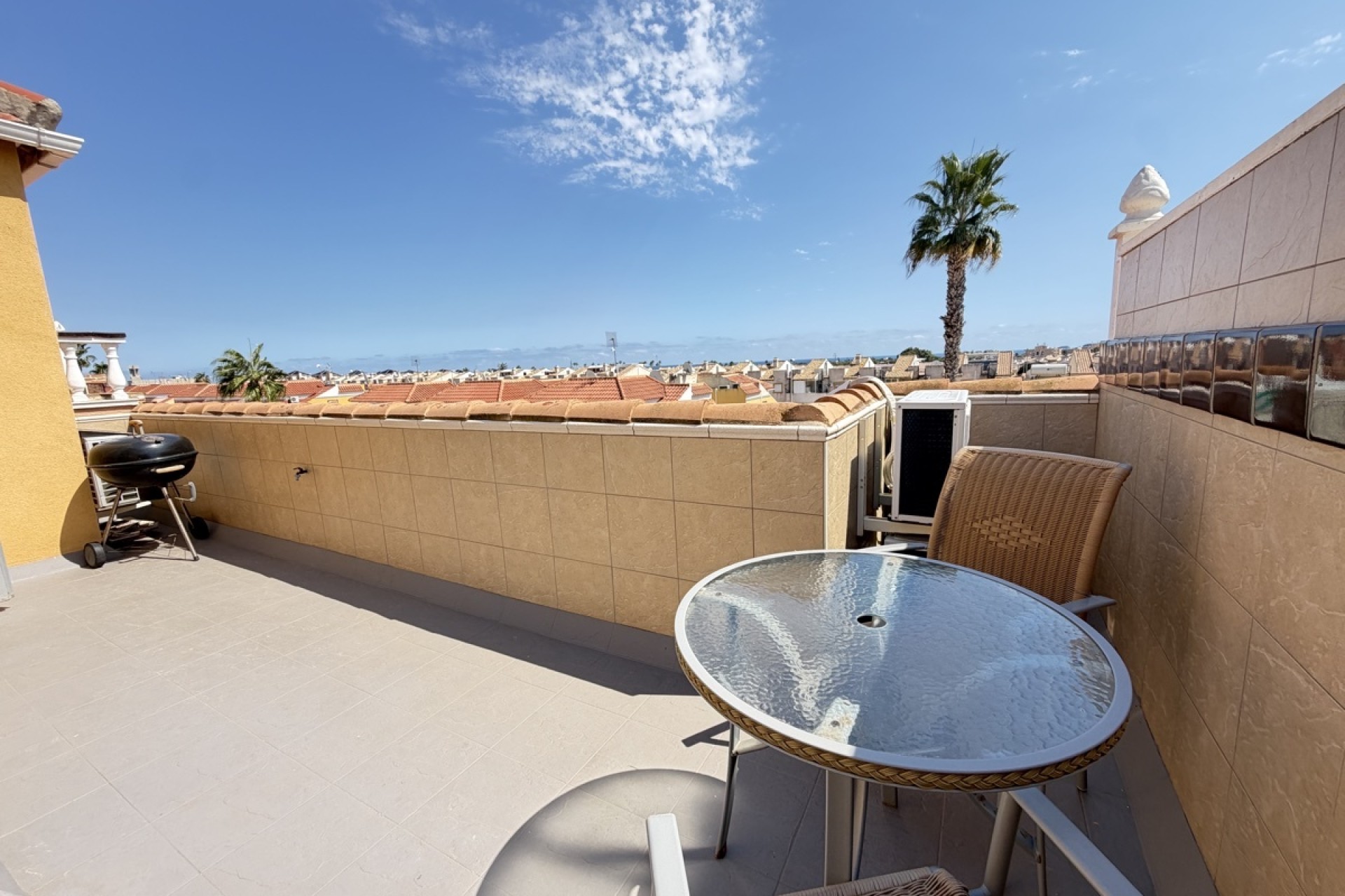 Wiederverkauf - Wohnung / Apartment -
Cabo Roig