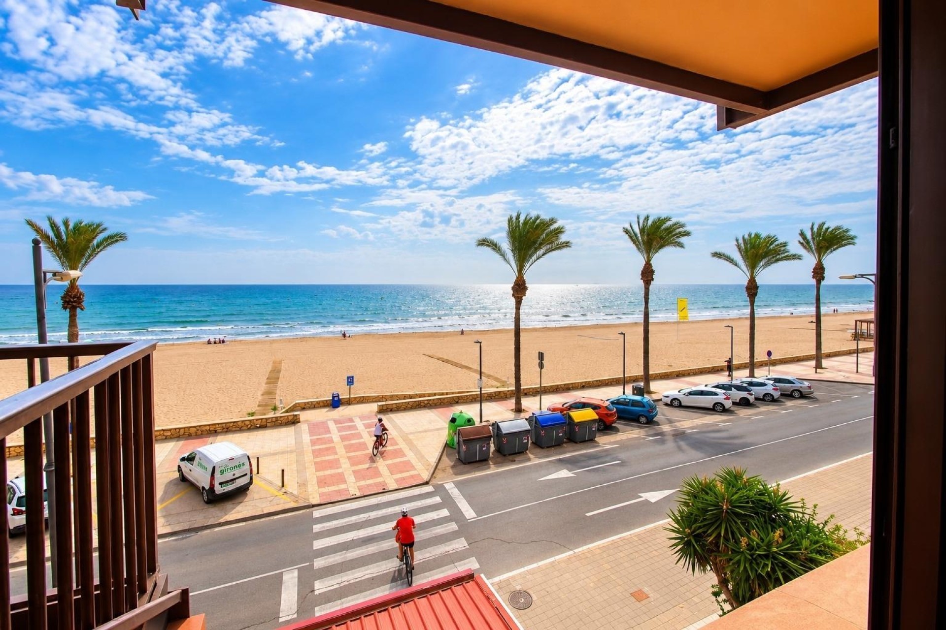 Wiederverkauf - Wohnung / Apartment -
El Campello - Playa Muchavista