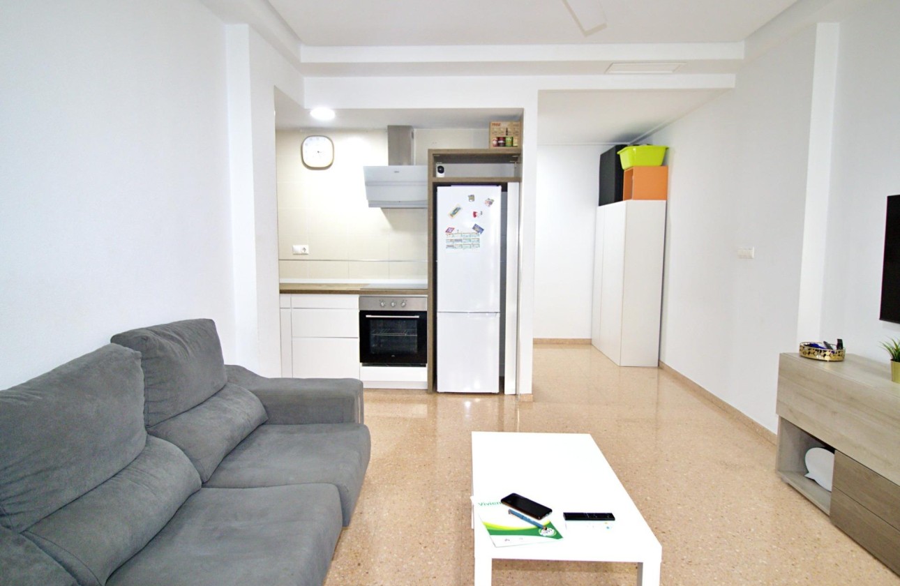 Wiederverkauf - Wohnung / Apartment -
Elche - Plaza Madrid
