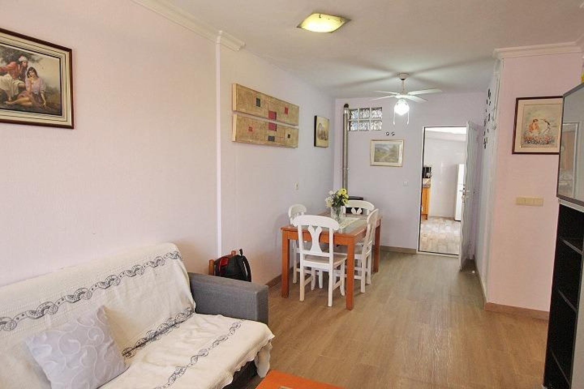 Wiederverkauf - Wohnung / Apartment -
Guardamar del Segura - 03140