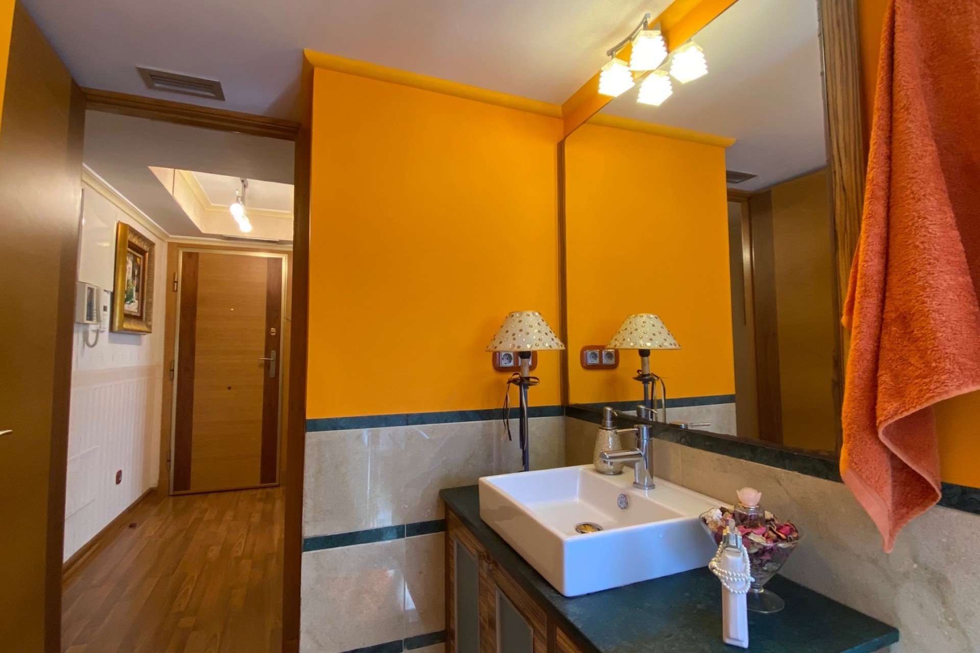 Wiederverkauf - Wohnung / Apartment -
Guardamar del Segura - El Eden